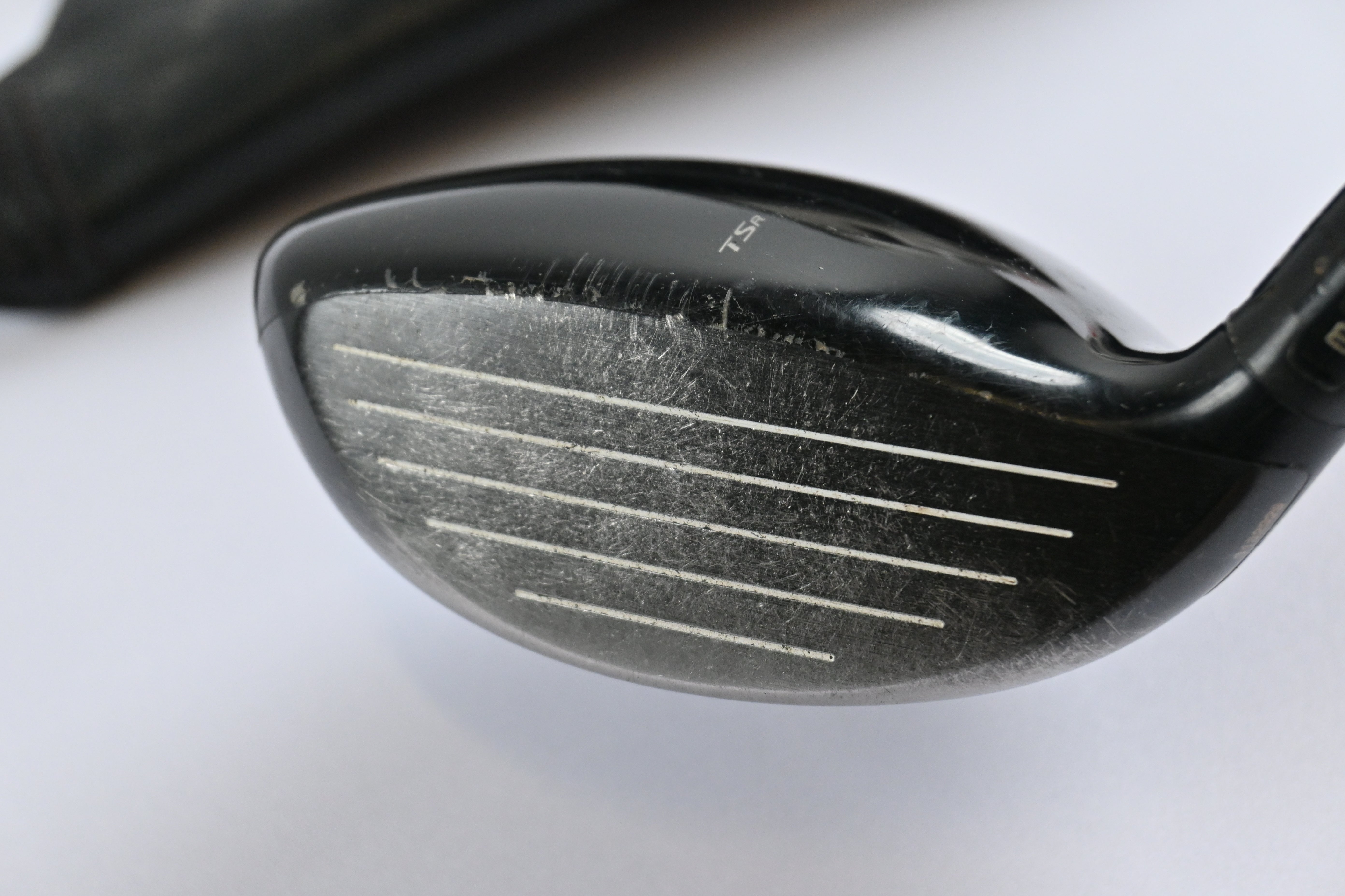 Titleist TSR2 #3 Wood / 15 Degree / Regular Flex Tensei AV Series Blue 65 Shaft