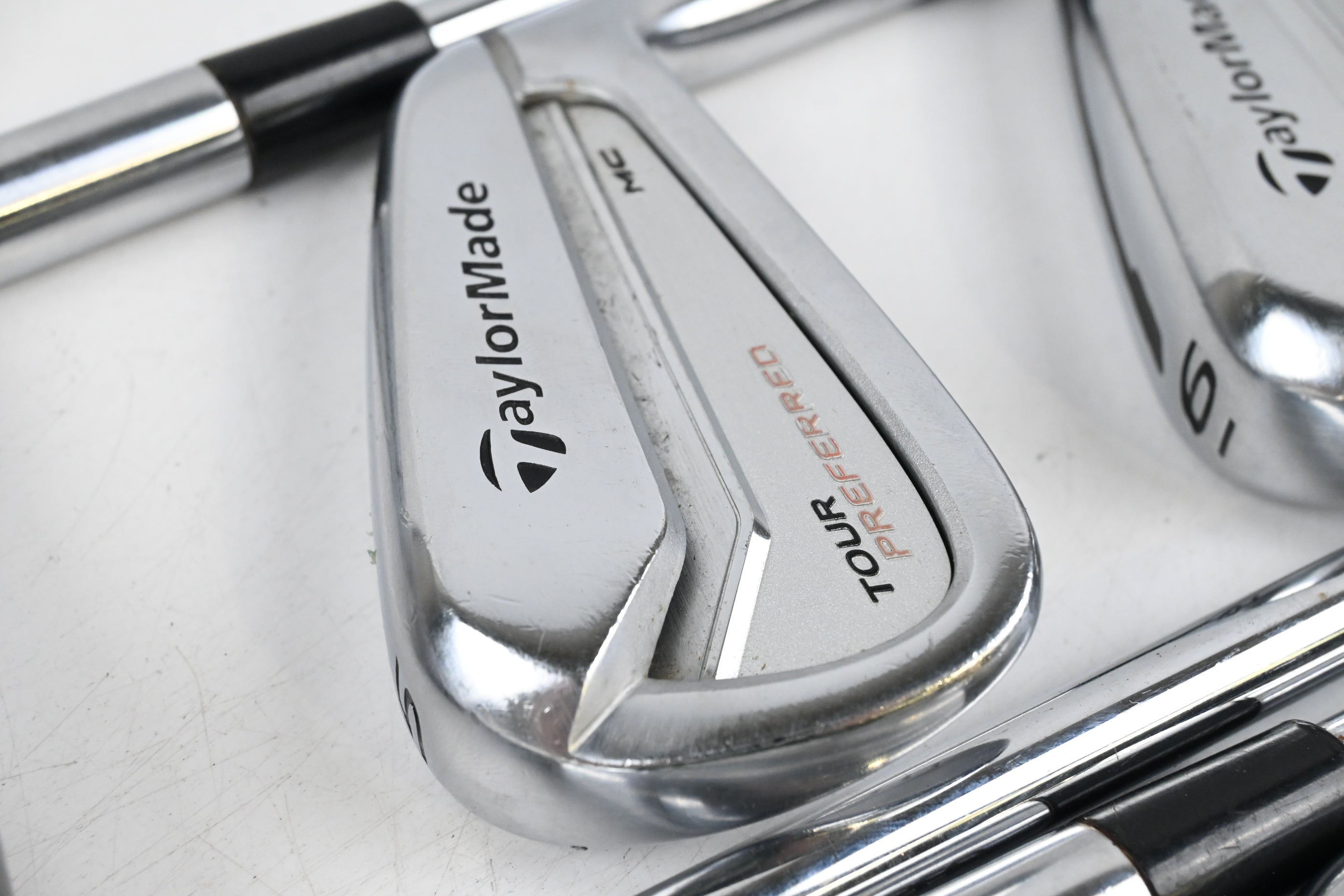 Taylormade Tour Preferred MC 2014 Irons / 4-PW / Regular Flex KBS Tour Shafts