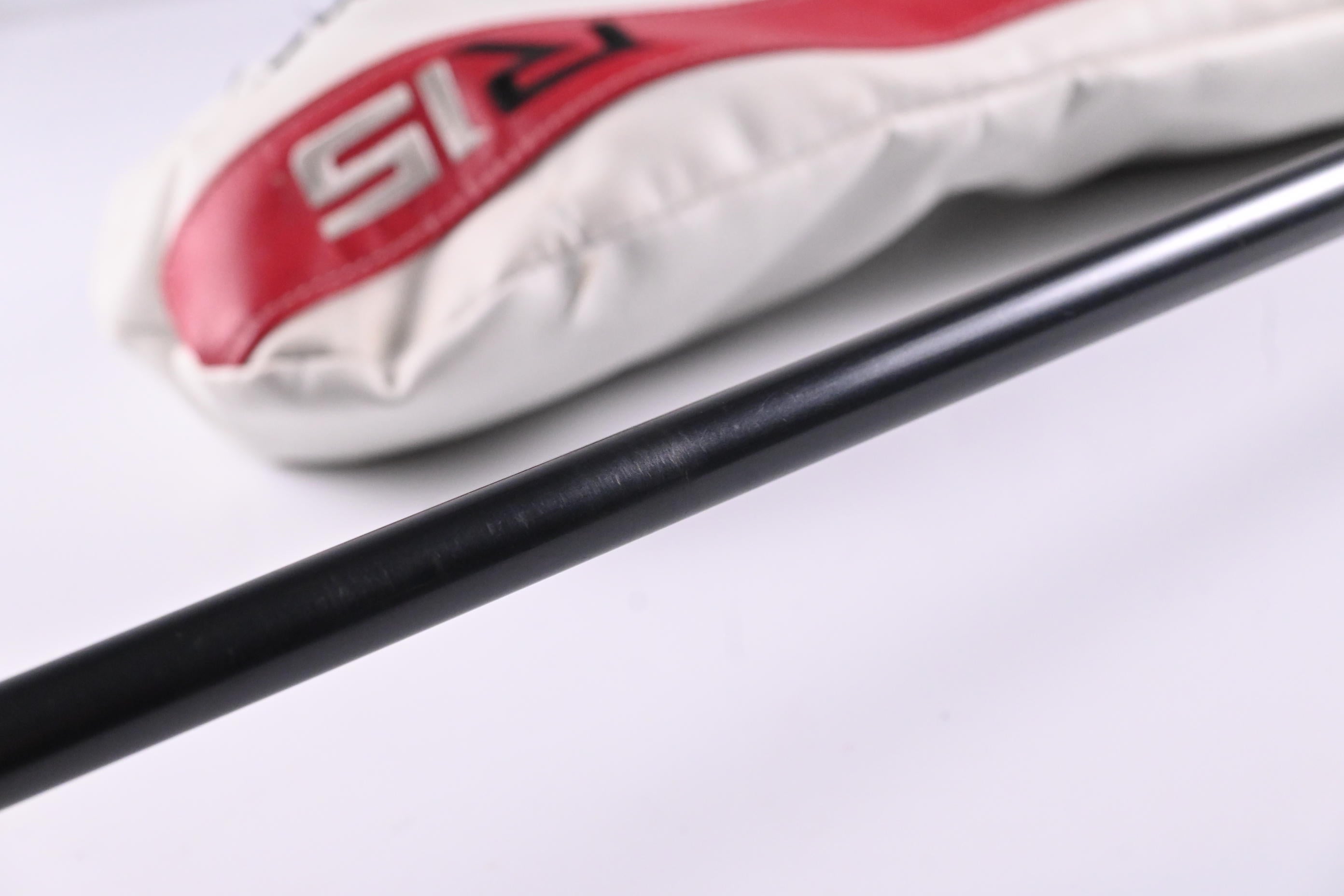 Taylormade R15 Black Driver / 10.5 Degree / Stiff Flex Fujikura Speeder Shaft