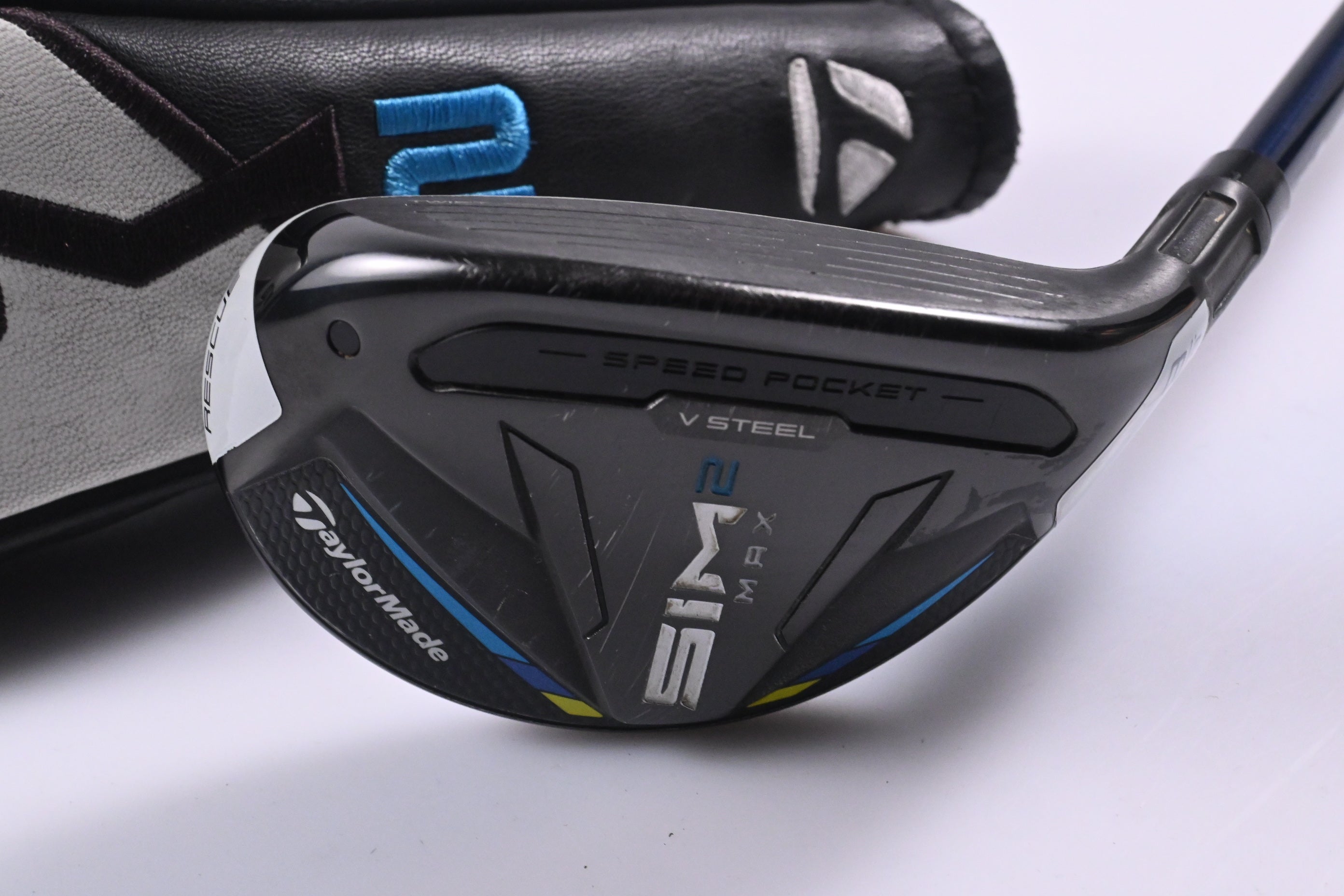 Taylormade SIM2 Max #3 Hybrid / 19 Degree / Regular Flex Fujikura Ventus Blue 6