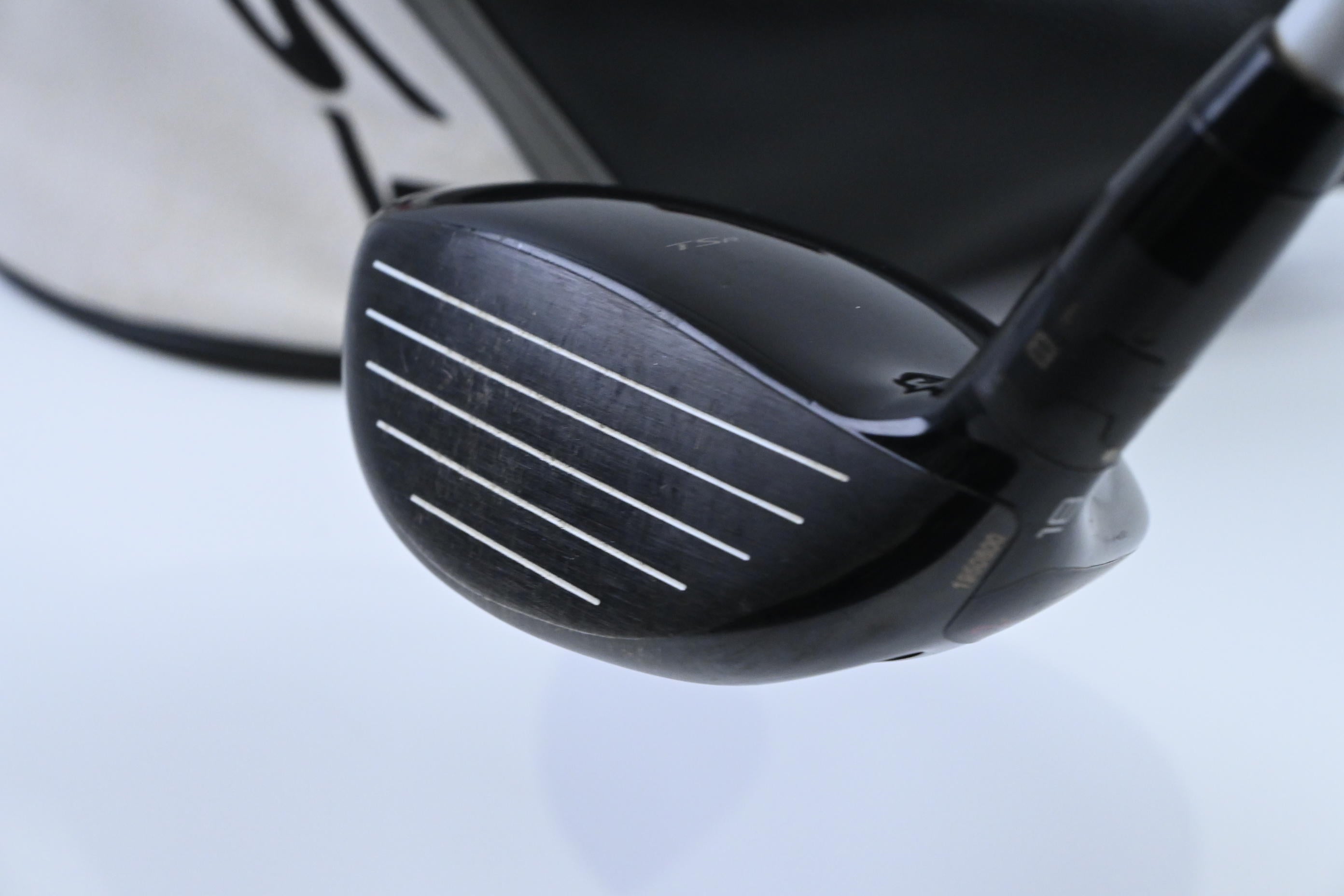 Titleist TSR2 #5 Wood / 18 Degree / Senior Flex Aldila Ascent Ultralight 40