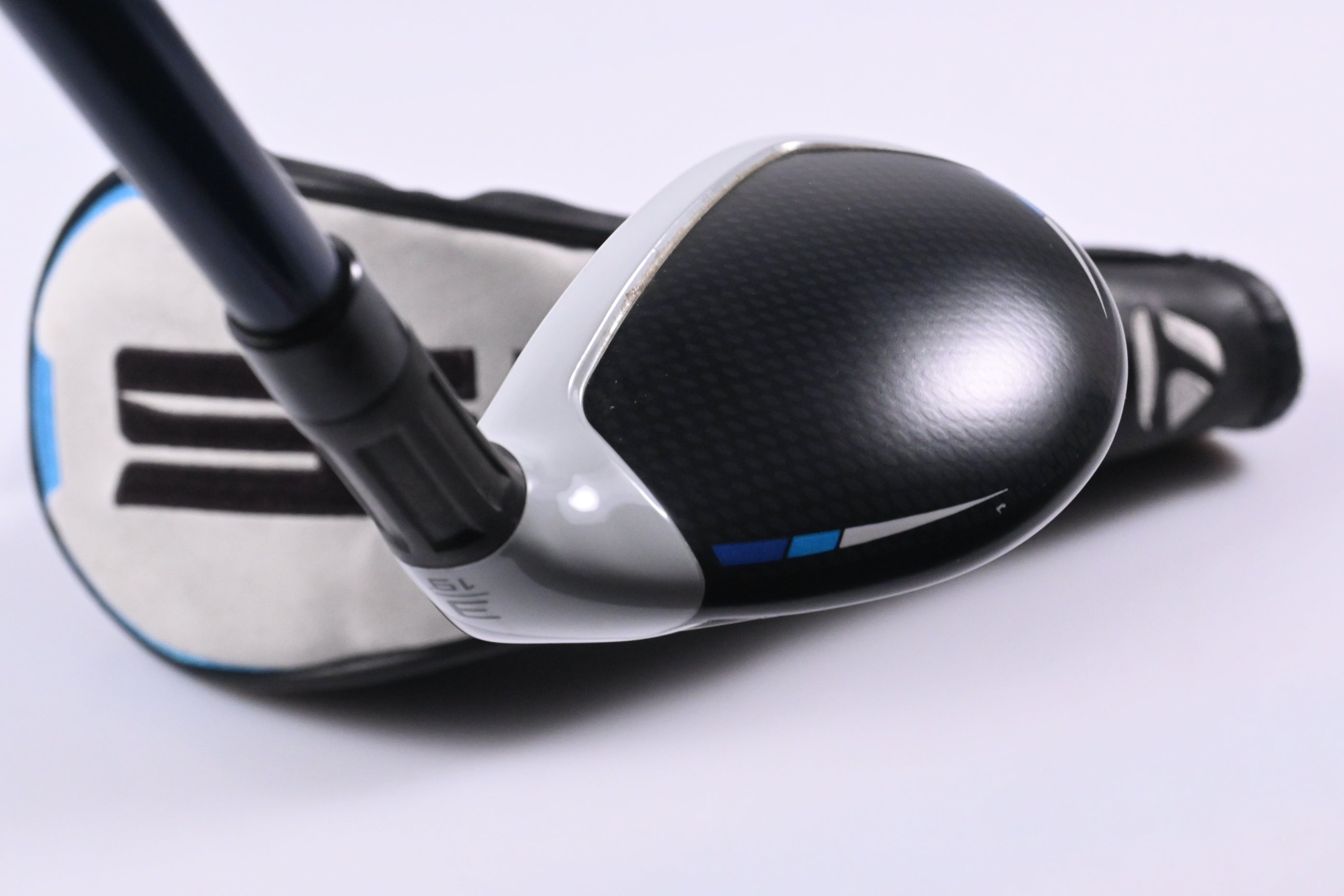 Taylormade SIM2 Max #3 Hybrid / 19 Degree / Regular Flex Fujikura Ventus Blue 6