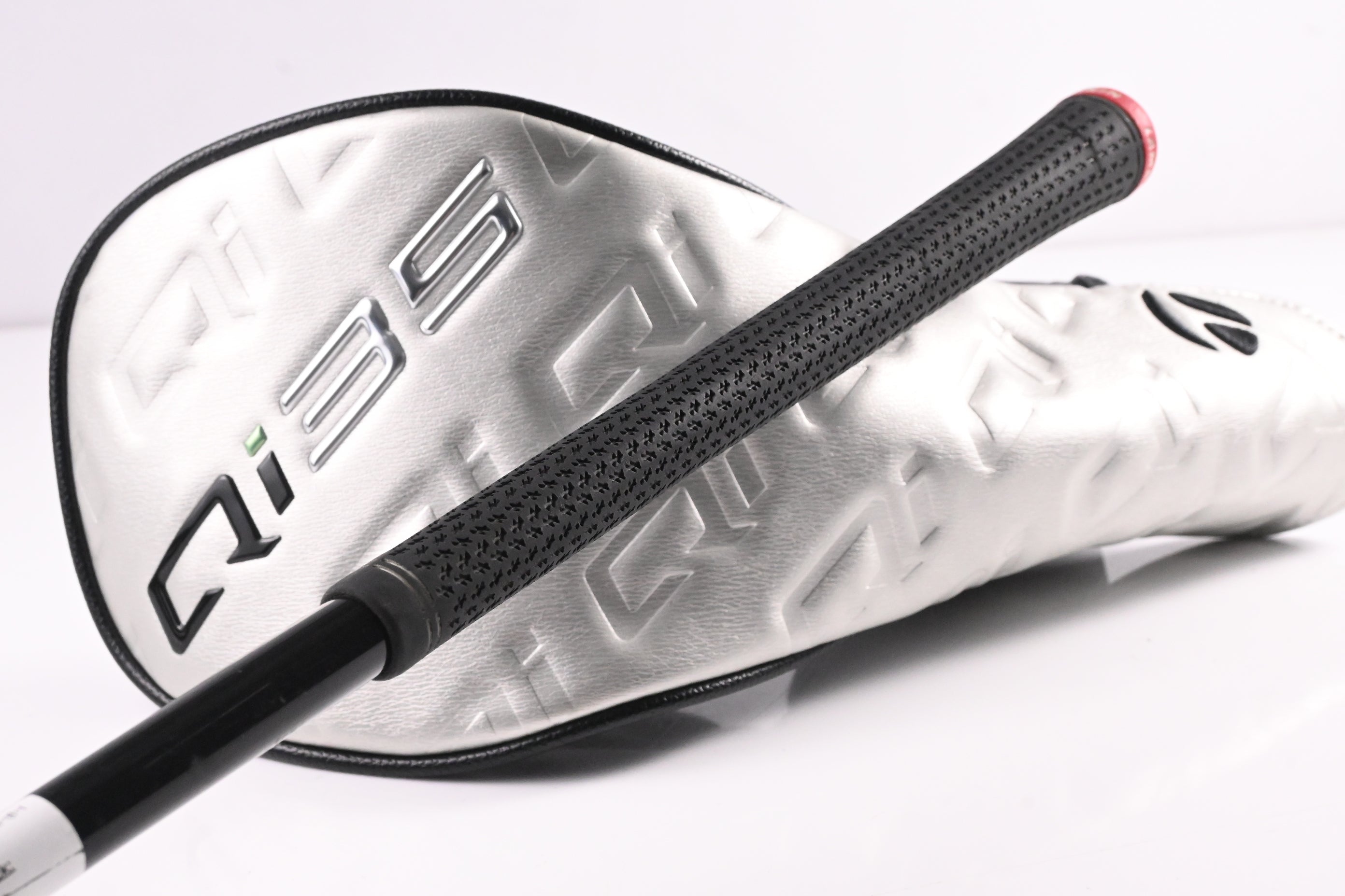 Taylormade Qi35 LS Driver / 9 Degree / Stiff Flex Fujikura Ventus Red 5 Shaft