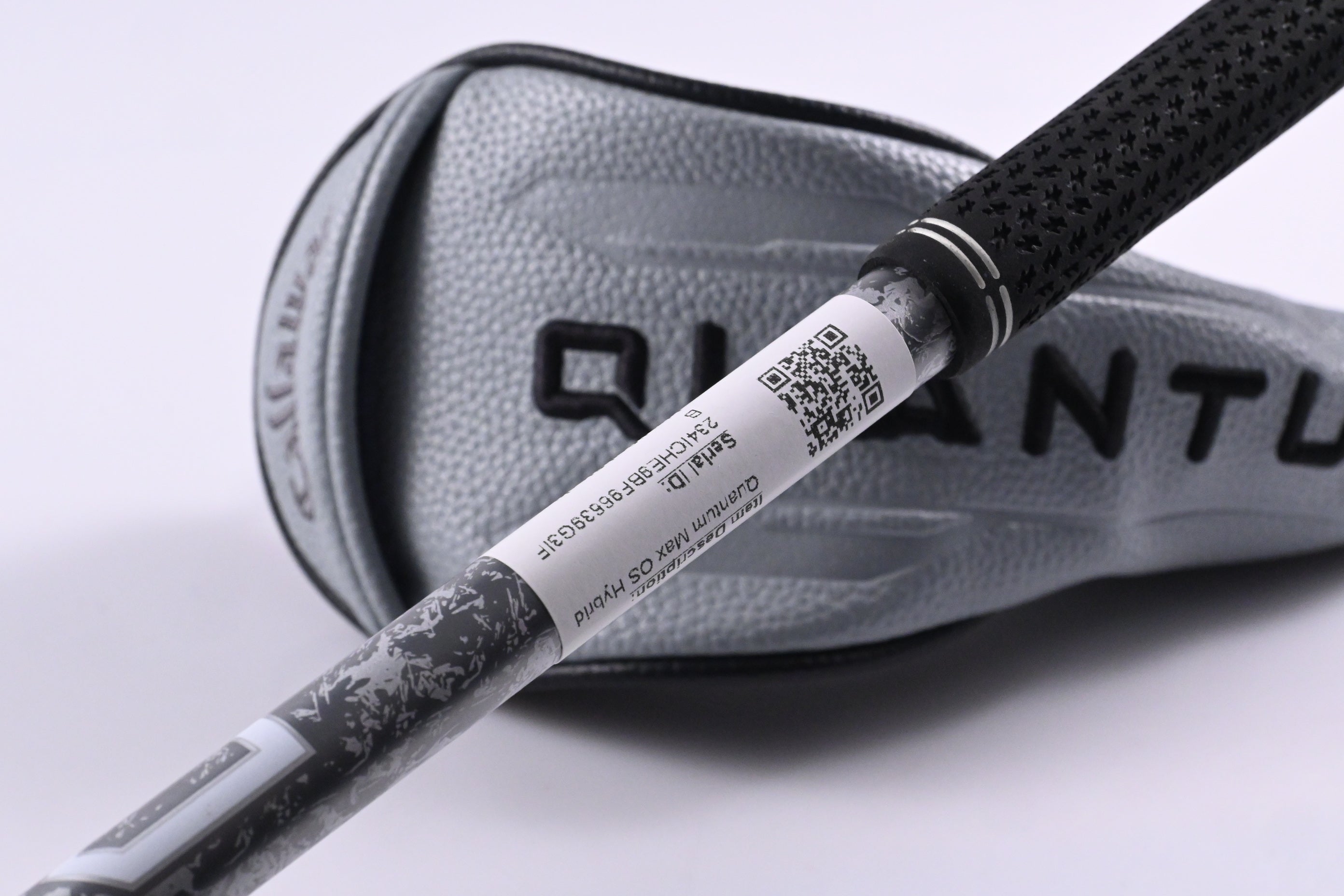 Callaway Quantum Max OS #3 Hybrid / 18 Degree / Regular Flex Denali Frost Silver