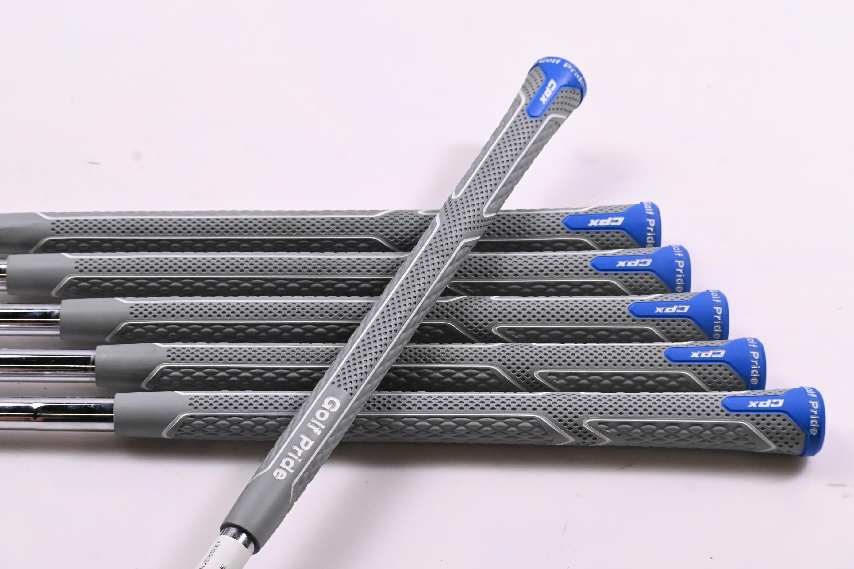 Srixon Z-545 Irons / 5-PW / Stiff Flex Steel Shafts
