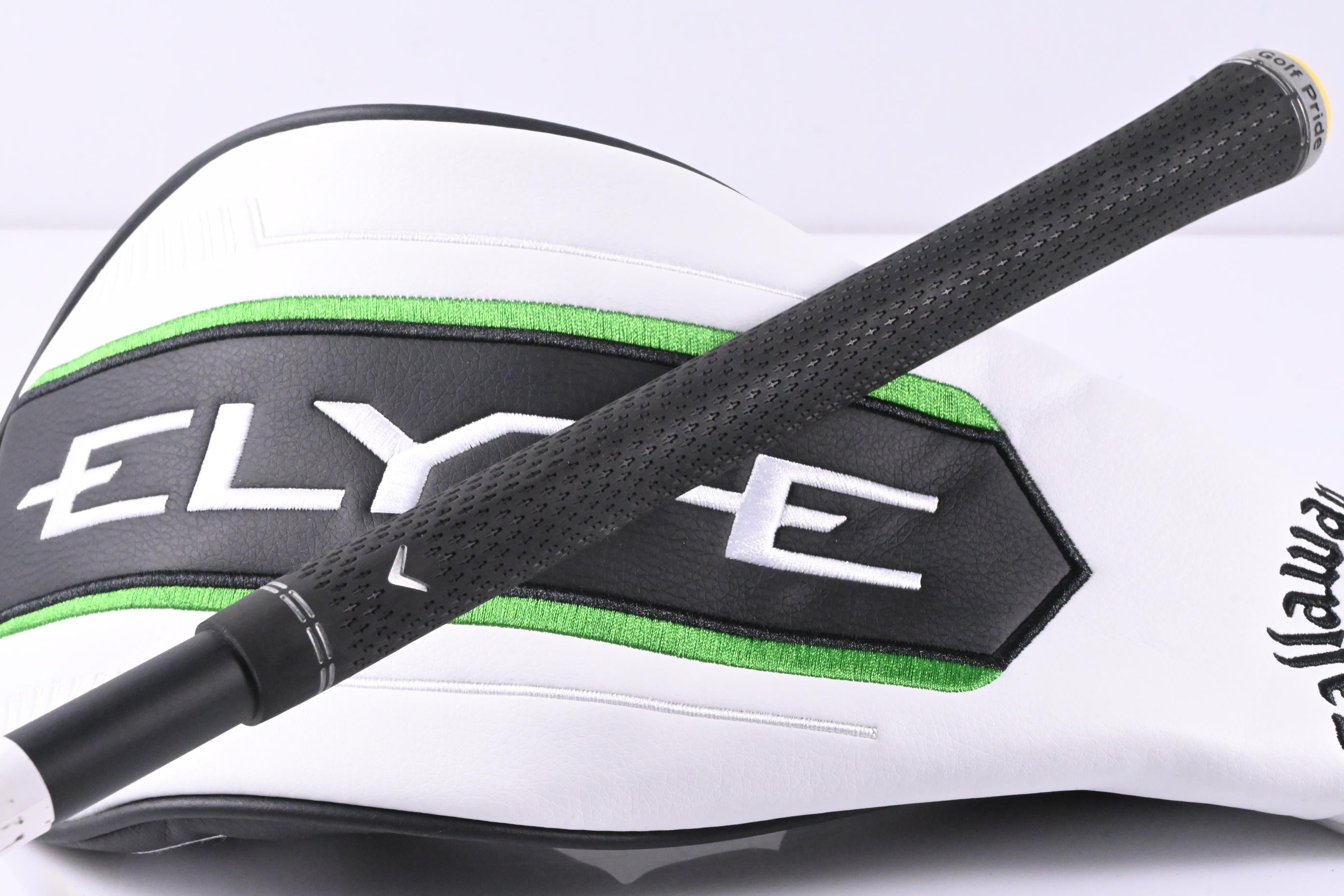 Callaway Elyte X Driver / 10.5 Degree / Senior Flex Vanquish 4 Shaft