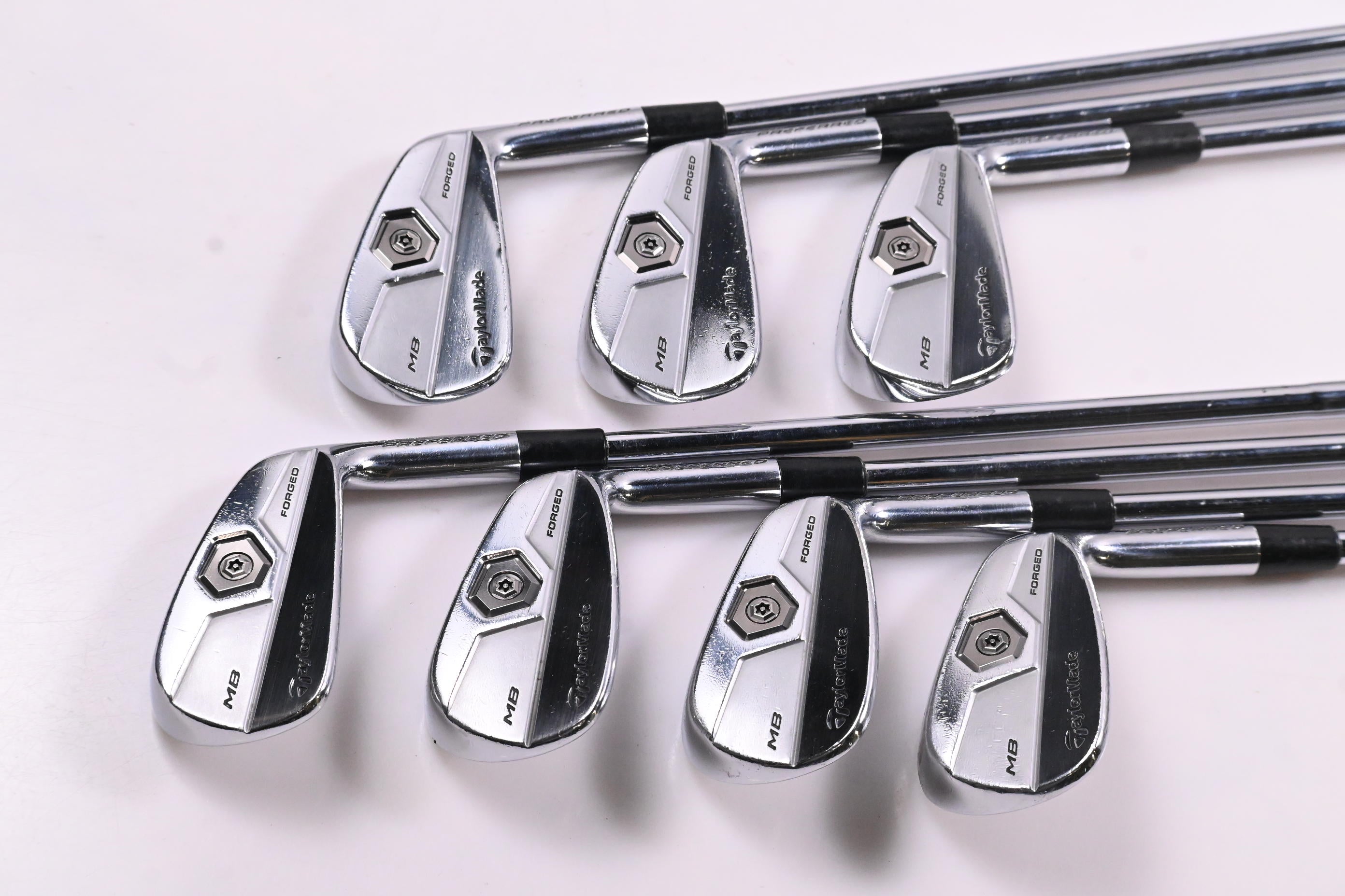 Taylormade Tour Preferred MB 2011 Irons / 4-PW / Stiff Flex Dynamic Gold S300