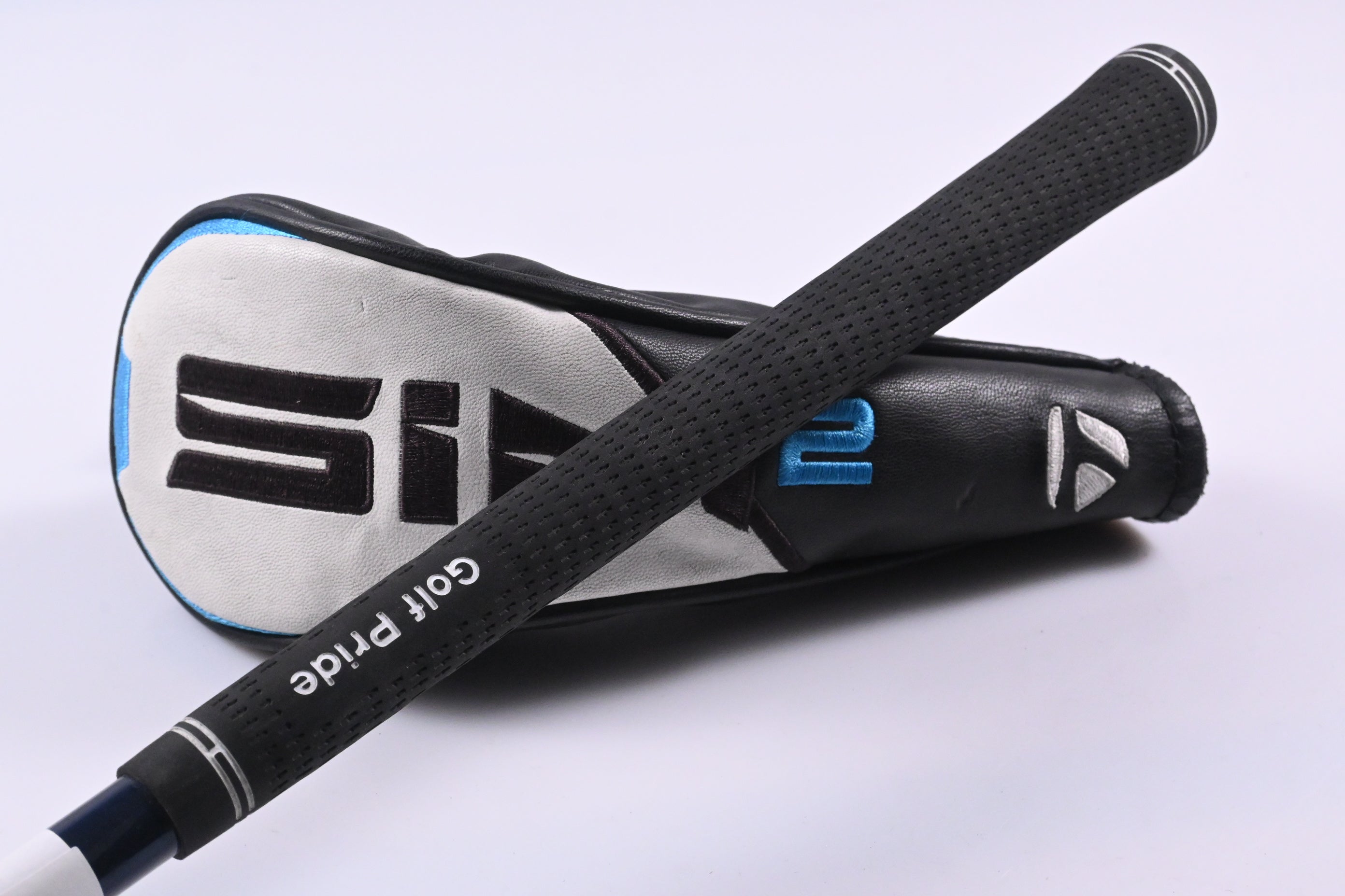 Taylormade SIM2 Max #3 Hybrid / 19 Degree / Regular Flex Fujikura Ventus Blue 6