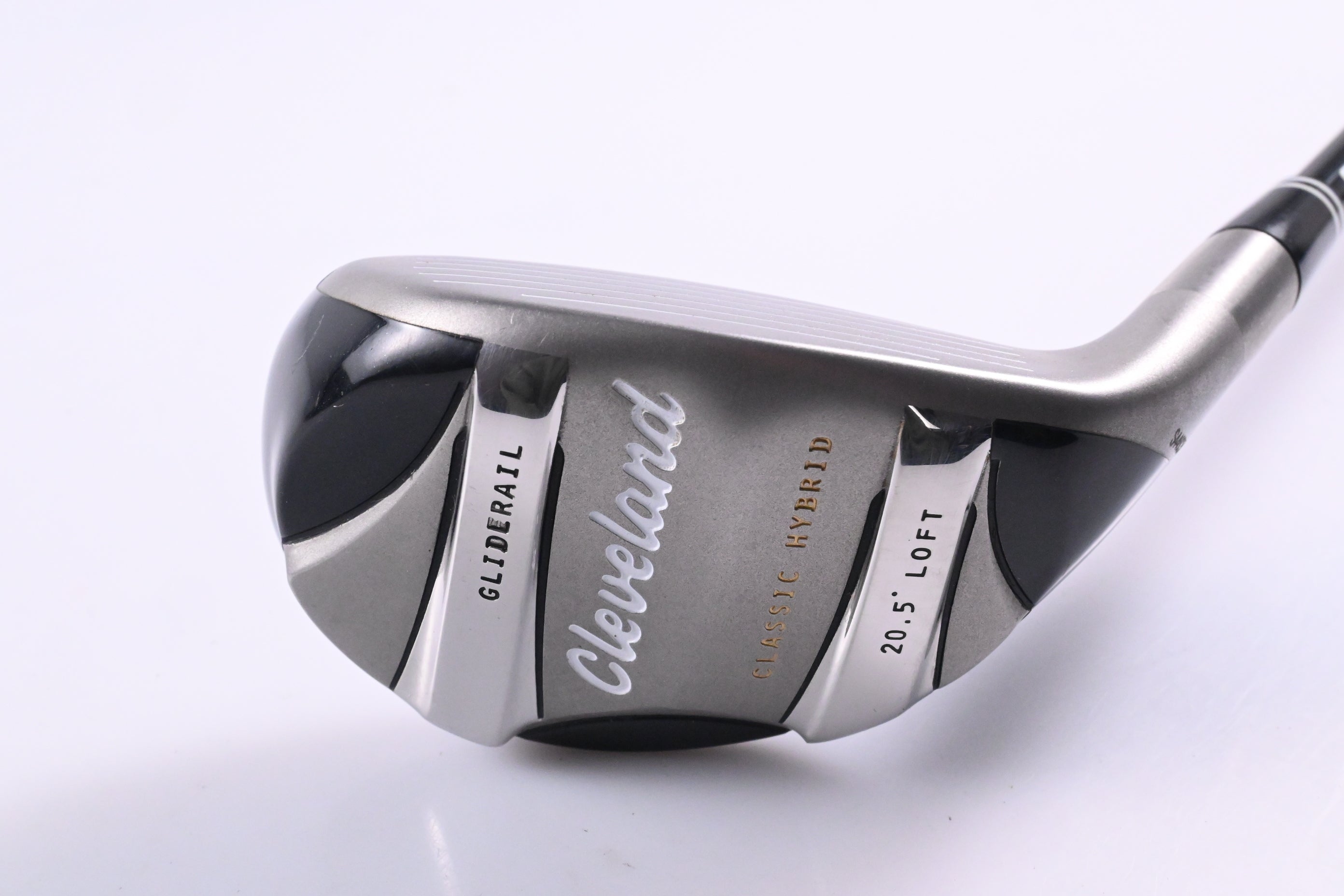 Cleveland Classic #3 Hybrid / 20.5 Degree / Regular Flex Matrix Ozik Xcon-6