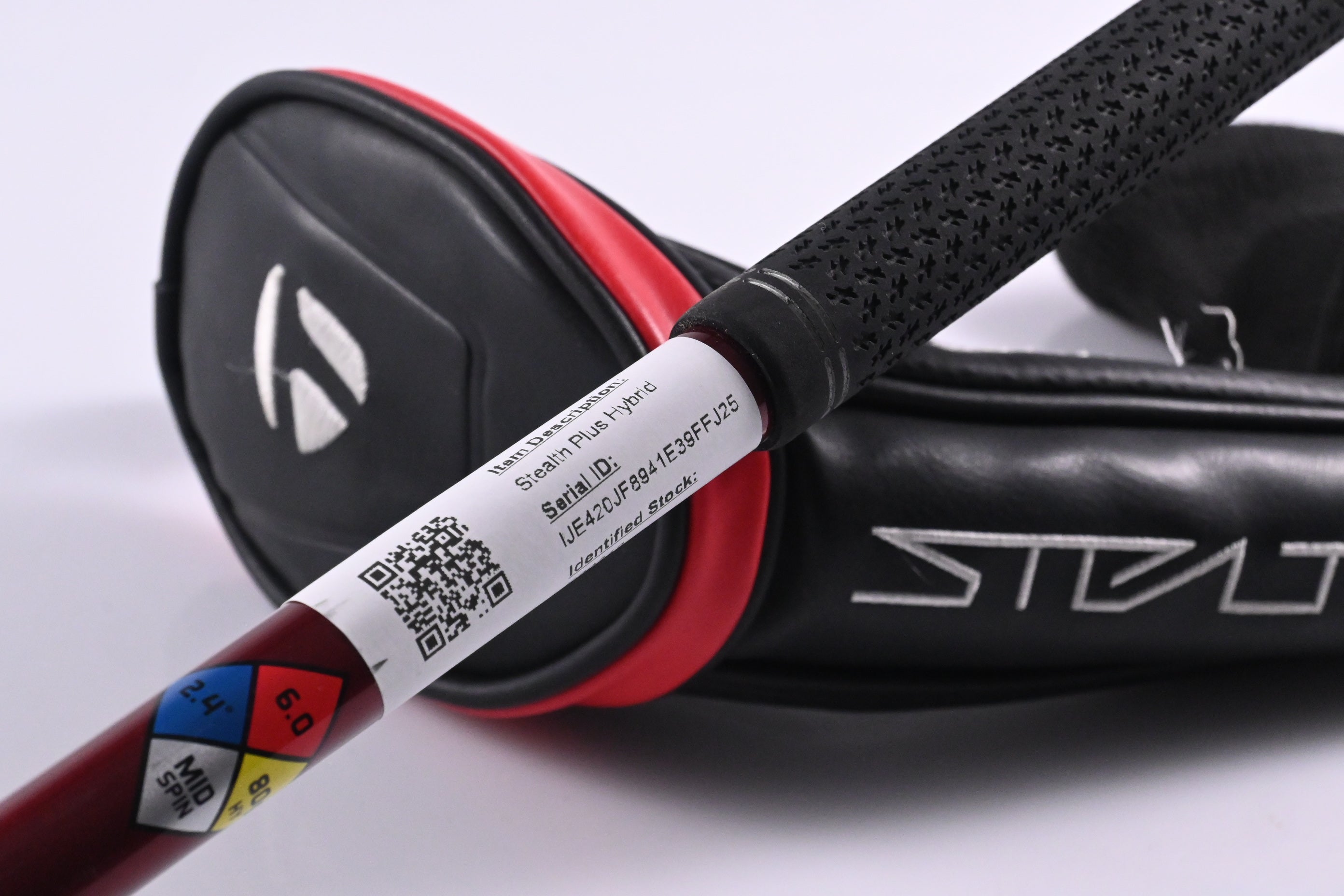 Taylormade Stealth Plus #3 Hybrid / 19.5 Degree / Stiff Flex Hzrdus Smoke Red