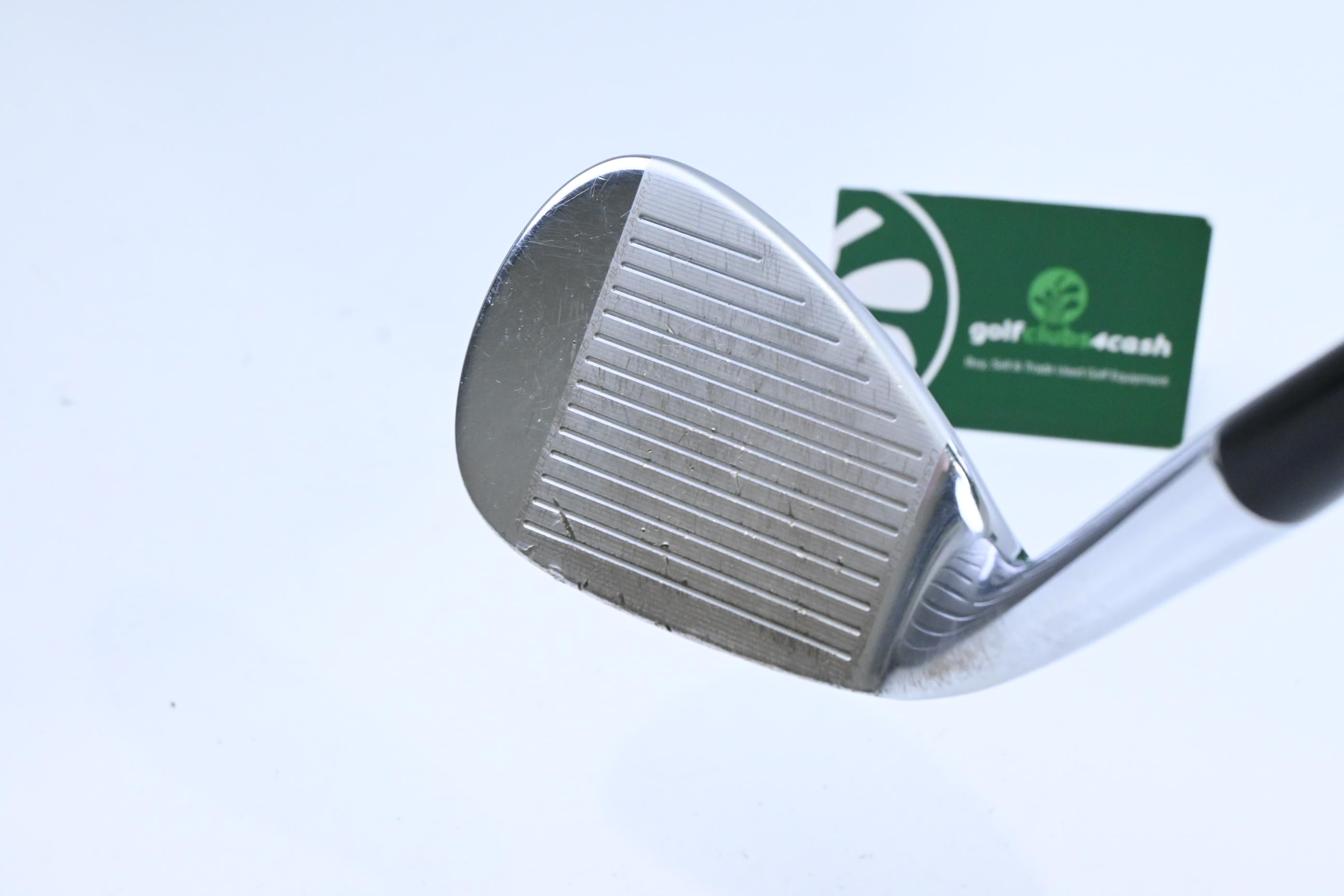 Cleveland 588 Precision Forged Sand Wedge / 54 Degree / Wedge Flex Tour Concept