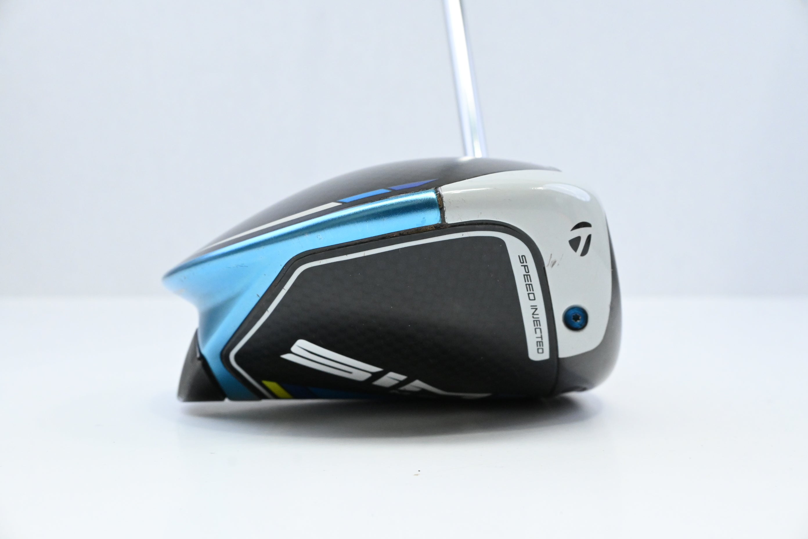 Taylormade SIM2 Max Driver / 10.5 Degree / Regular Flex Accra TZ6 60 Shaft