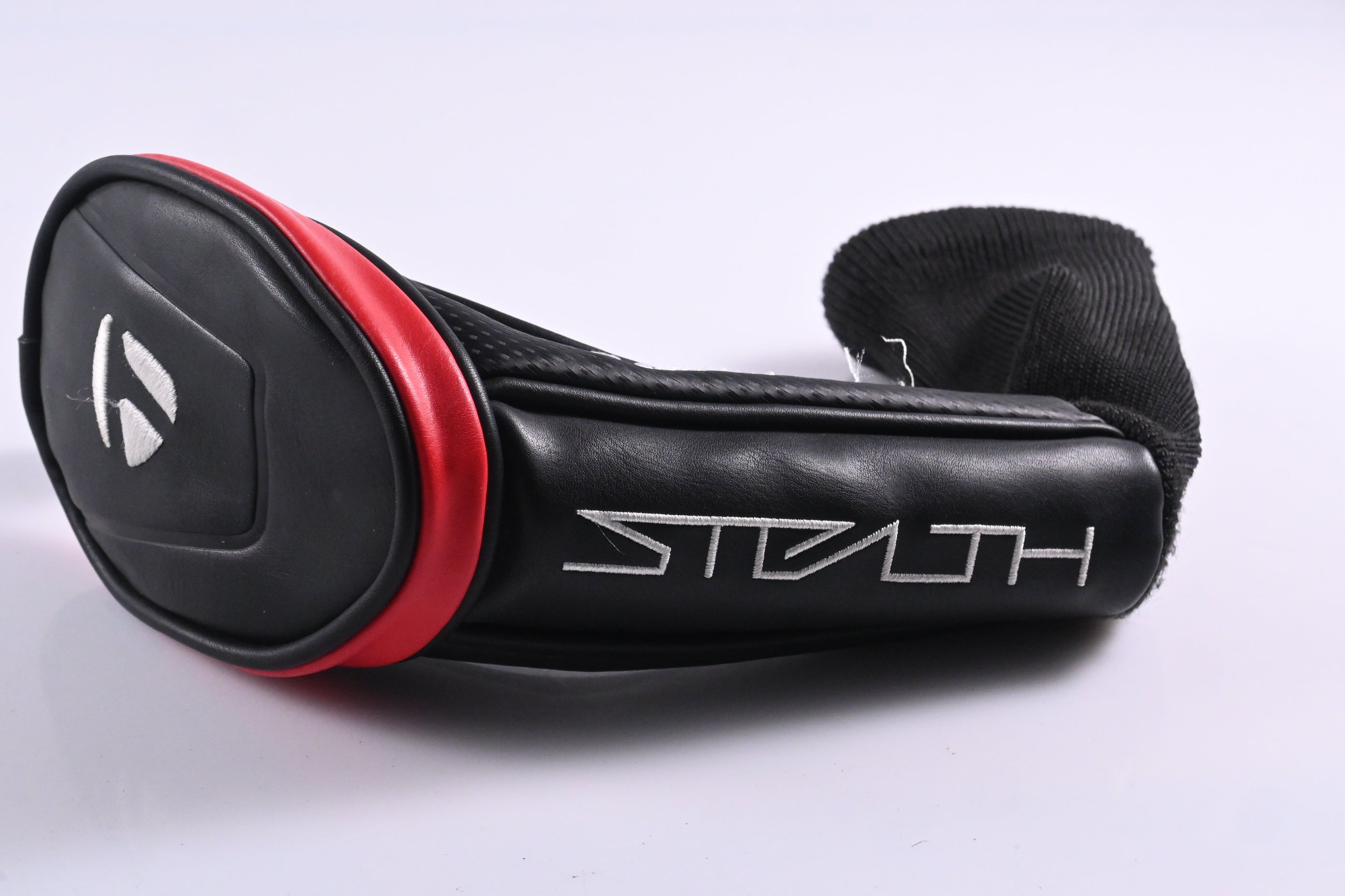 Taylormade Stealth Plus #3 Hybrid / 19.5 Degree / Stiff Flex Hzrdus Smoke Red
