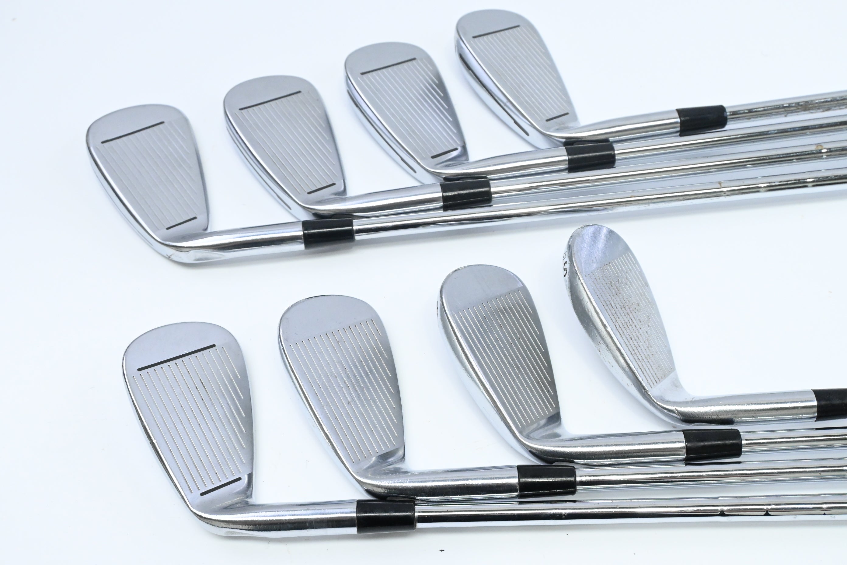 Taylormade RSi2 Irons / 4-PW+SW / Regular Flex KBS Tour 105 Shaft