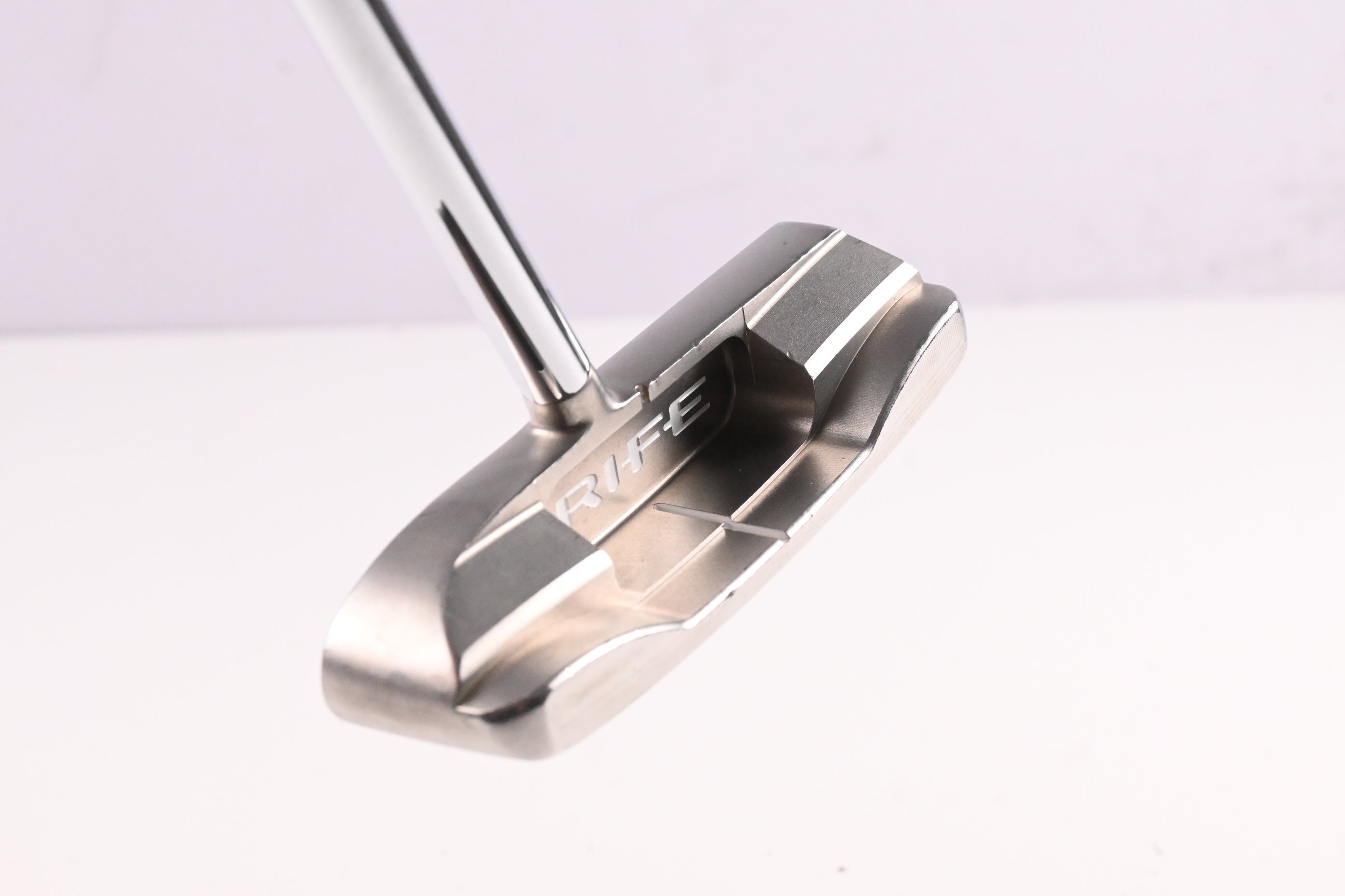 Rife Island Series Trinidad Putter / 34 Inch