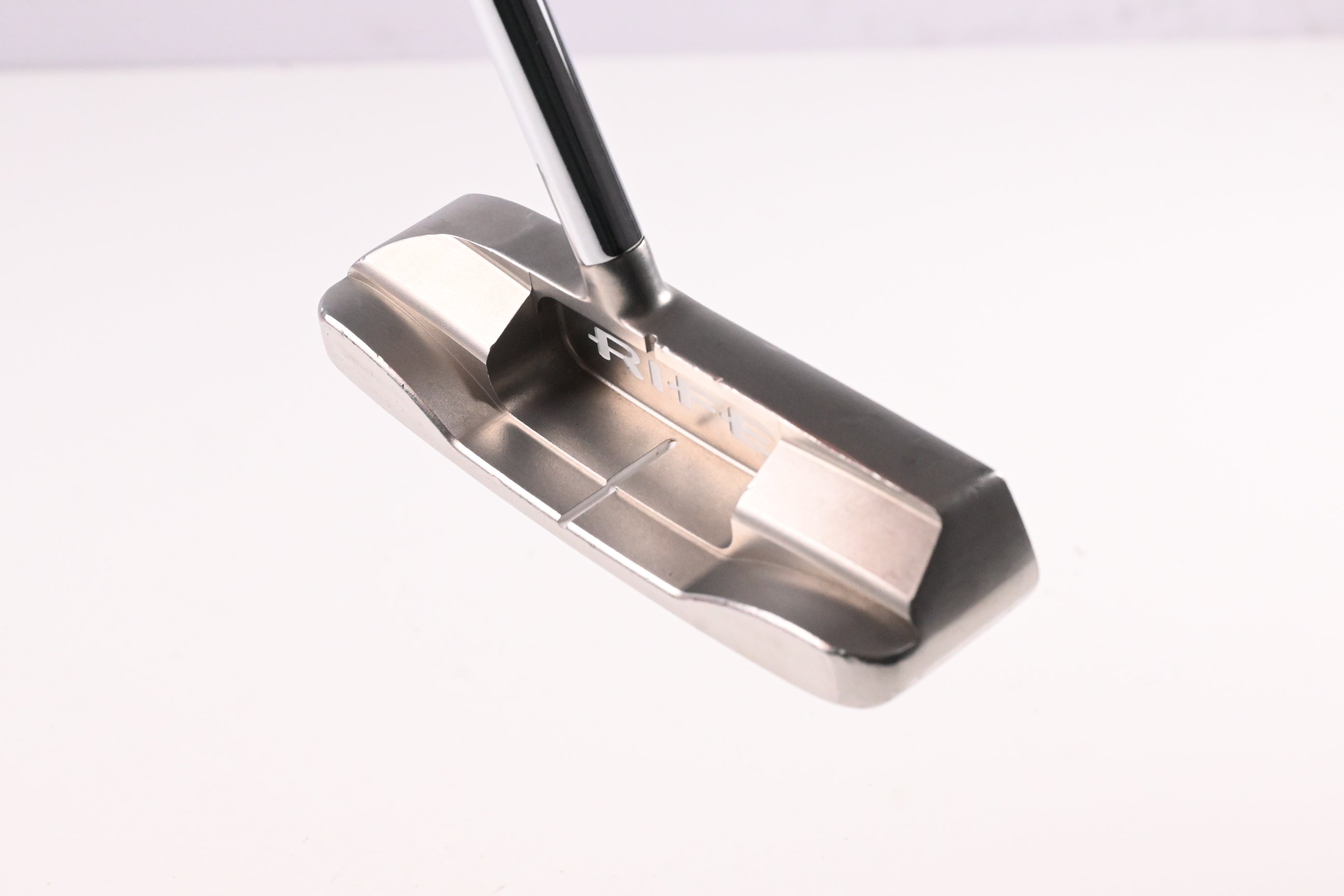 Rife Island Series Trinidad Putter / 34 Inch