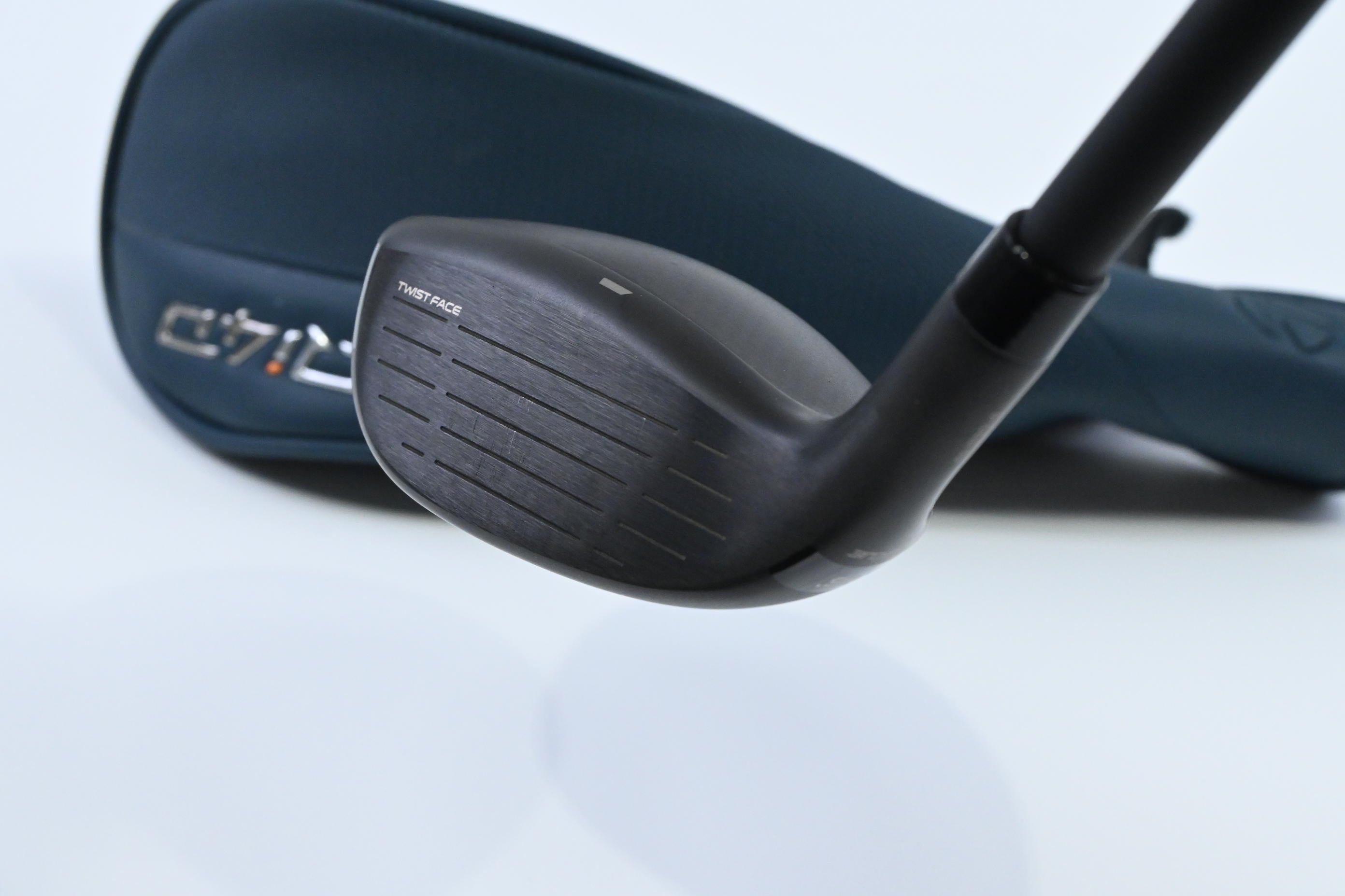 Taylormade Qi4D Max #5 Hybrid / 26 Degree / Regular Flex KBS Reax 50 Shaft