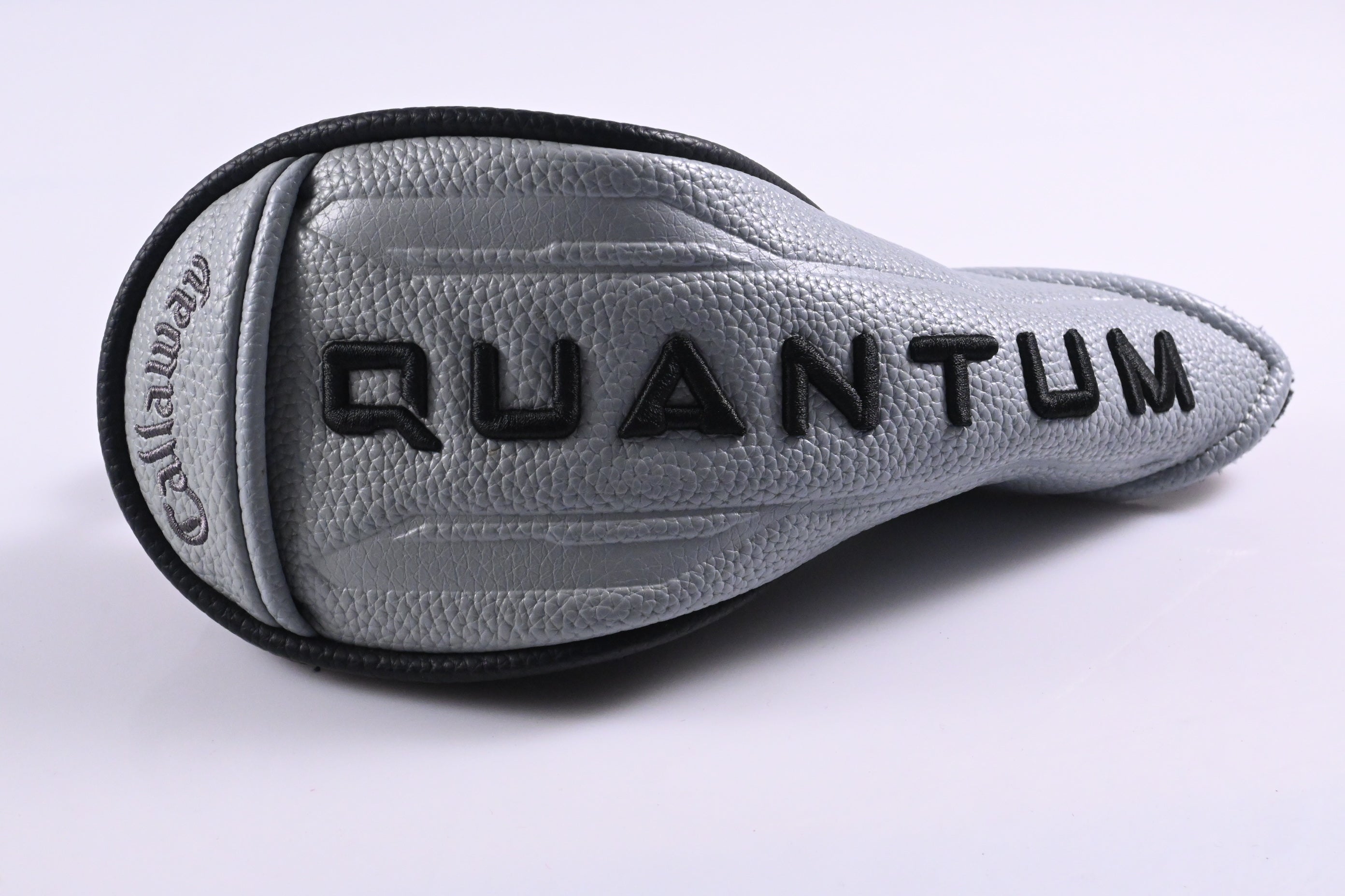Callaway Quantum Max OS #4 Hybrid / 20 Degree / Regular Flex Denali Frost Silver