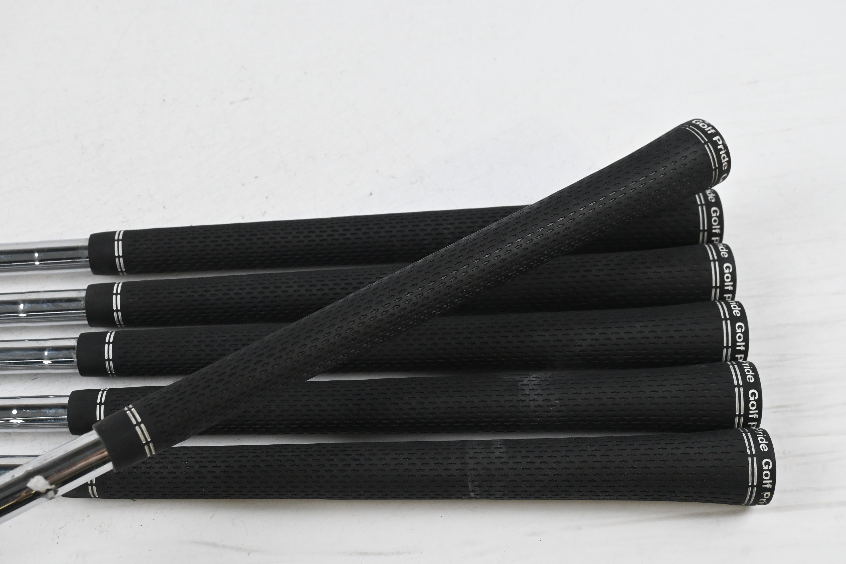 Titleist 716 AP2 Irons / 4-9i / Stiff Flex Dynamic Gold S300 Shafts