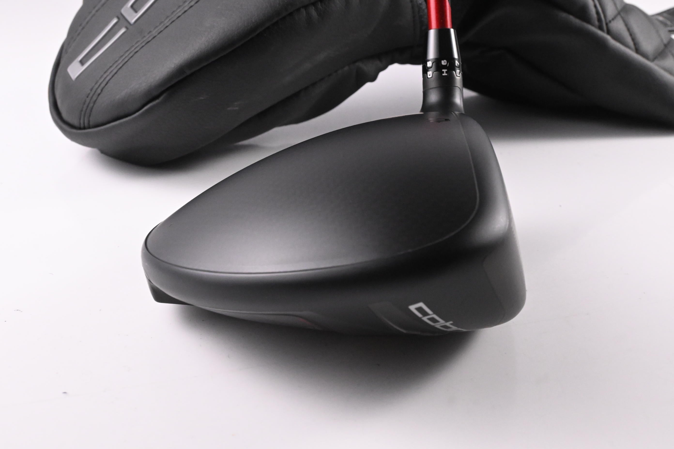 Cobra DS-Adapt MAX-D Driver / 10.5 Degree / Stiff Flex Denali Red 50 Shaft