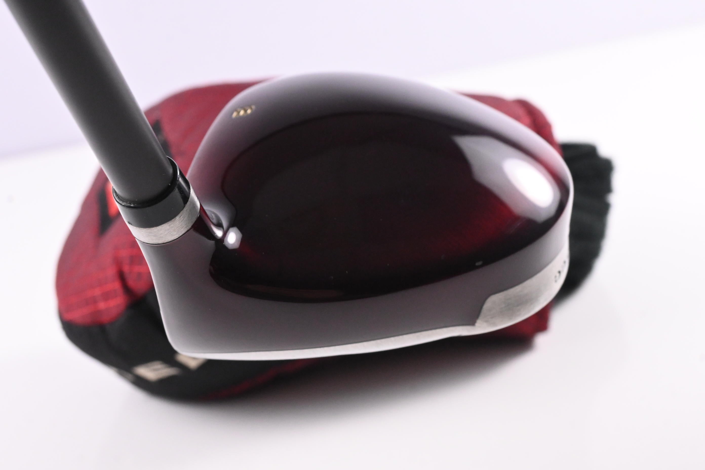 Wilson Fat Shaft Deep Red Driver / 12 Degree / Regular Flex Grafalloy Prolite