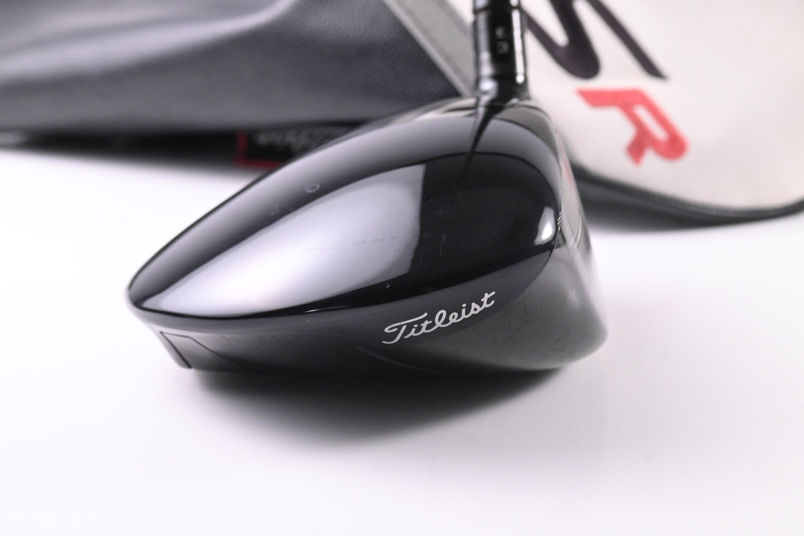 Titleist TSR2 Driver / 11 Degree / Regular Flex Hzrdus Smoke RDX Black 60 Shaft