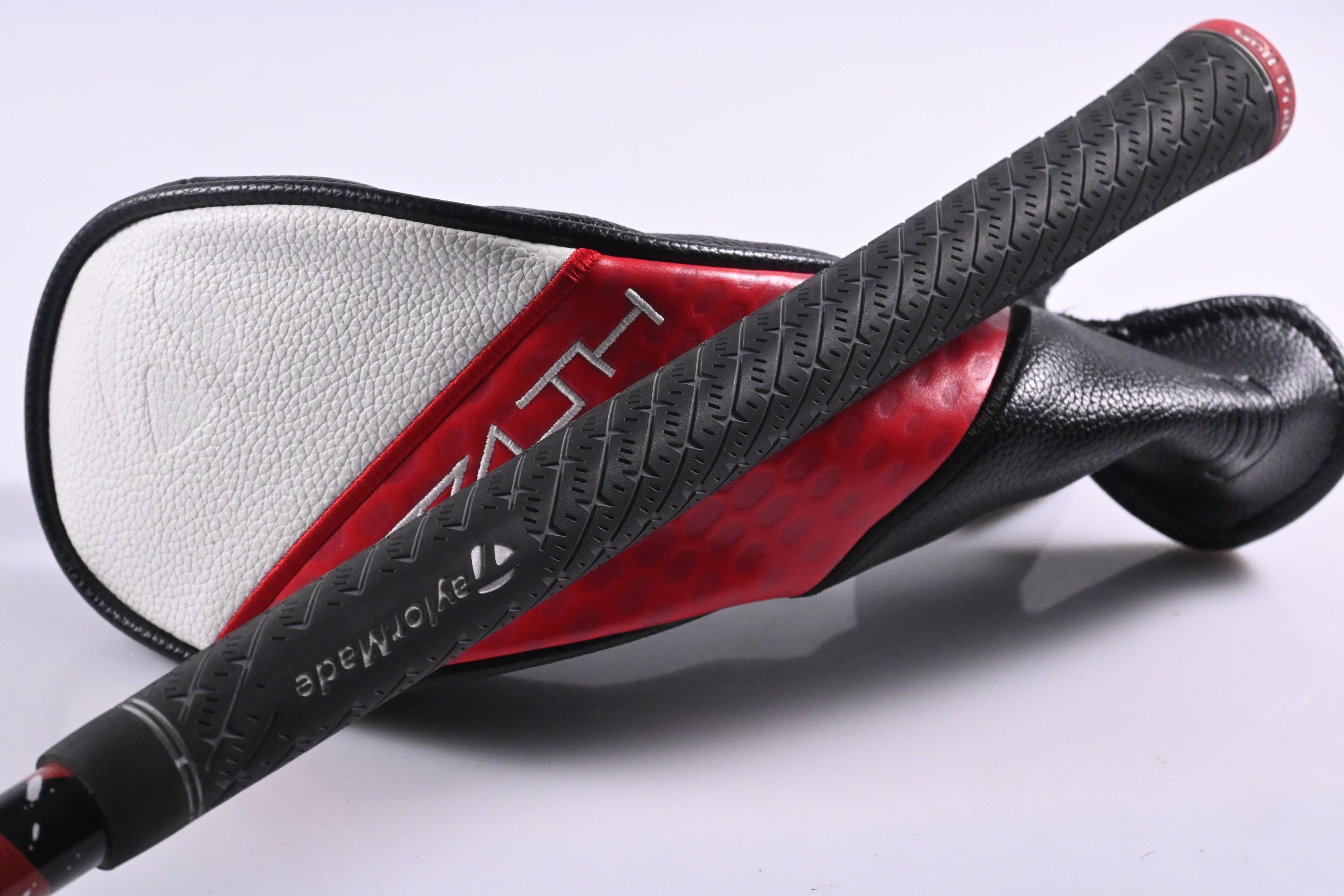Taylormade Stealth 2 Plus #3 Hybrid / 19.5 Degree / Stiff Flex Kai'li Red 85