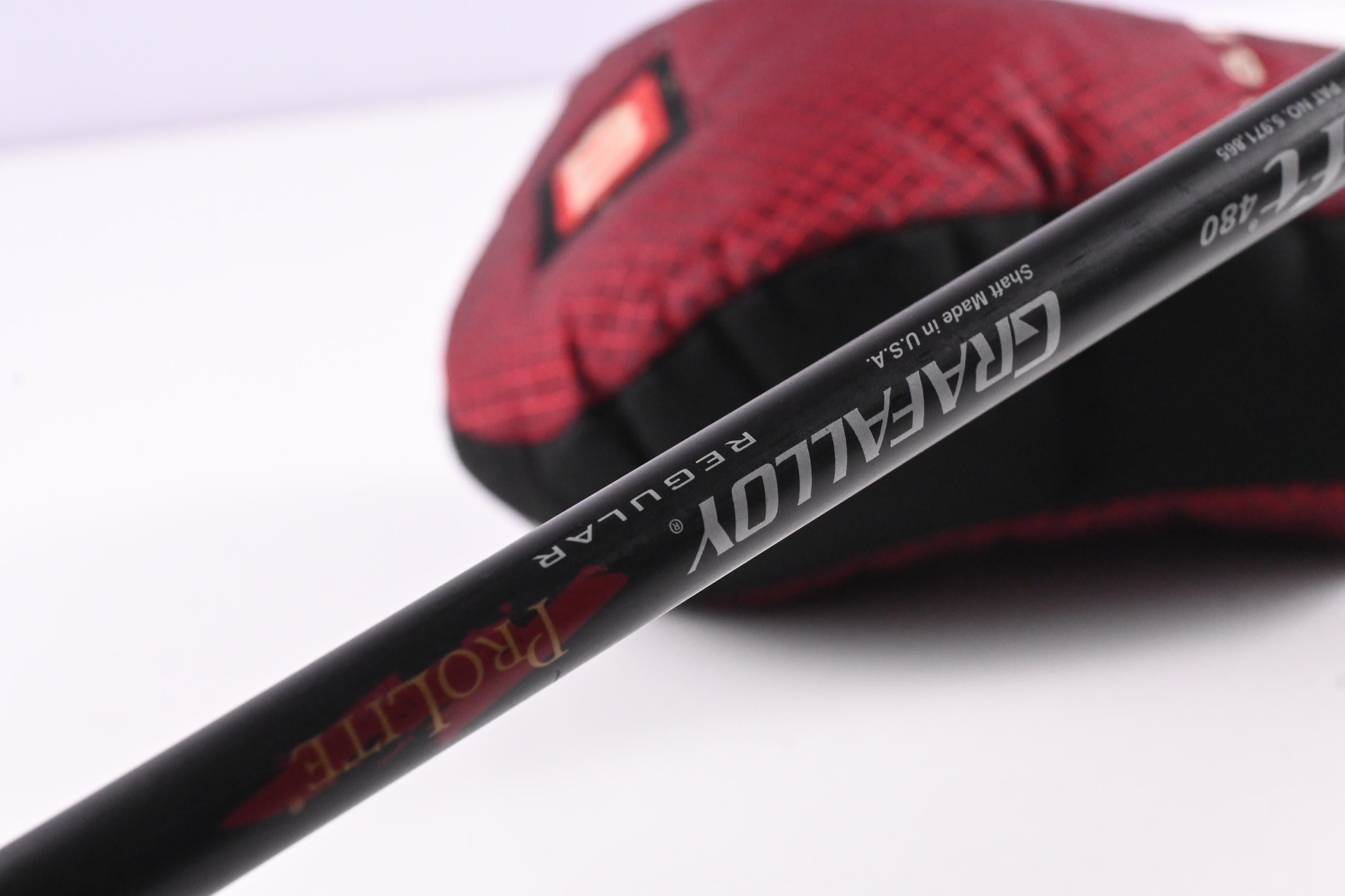 Wilson Fat Shaft Deep Red Driver / 12 Degree / Regular Flex Grafalloy Prolite