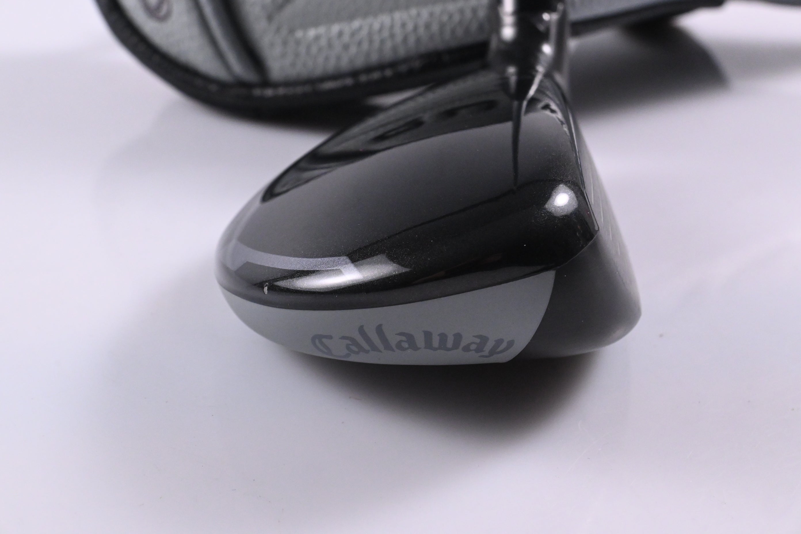 Callaway Quantum Max OS #5 Hybrid / 23 Degree / Regular Flex Denali Frost Silver