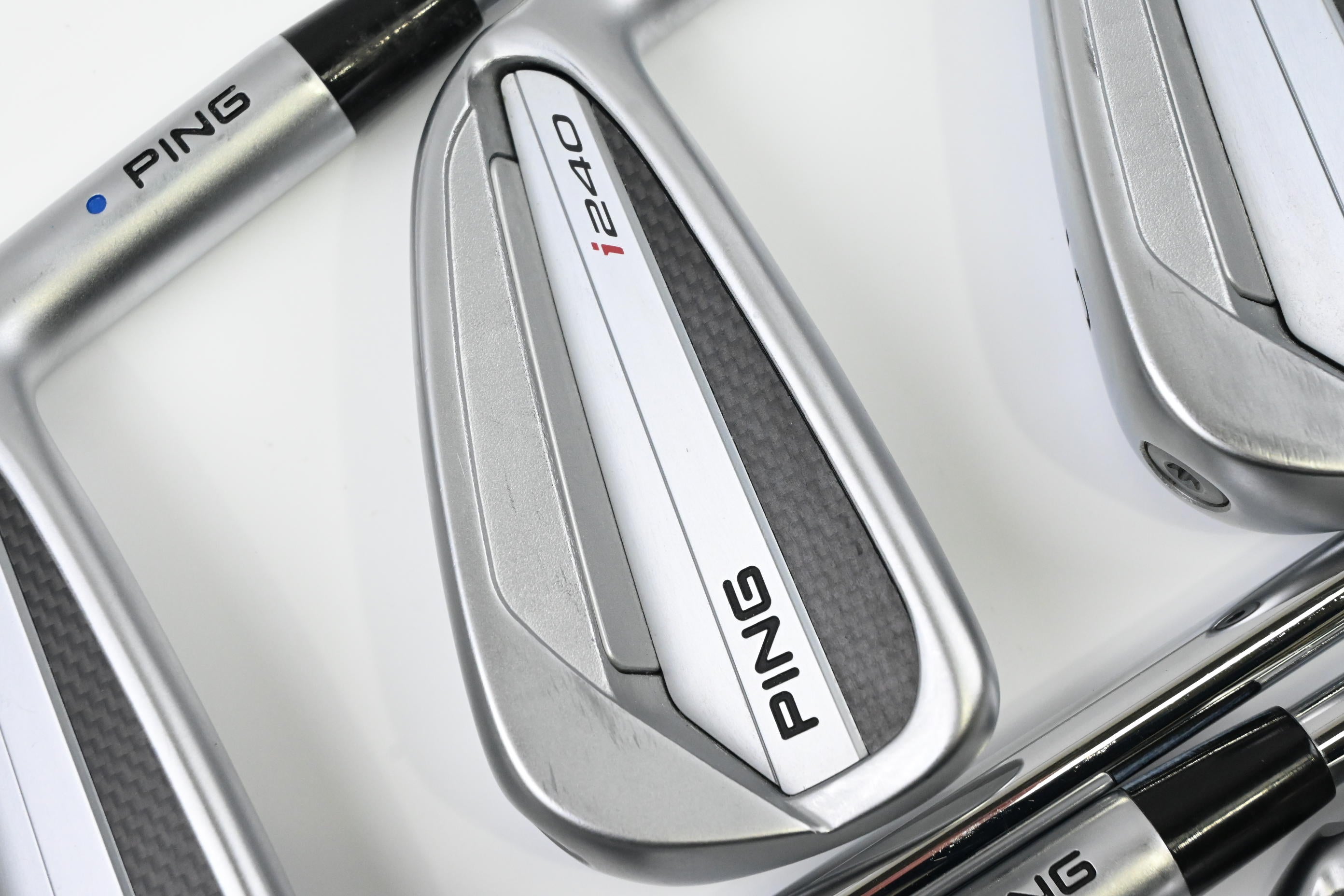 Ping I240 Irons / 4-PW / Blue Dot / Stiff Flex Dynamic Gold Mid 100 S300 Shaft