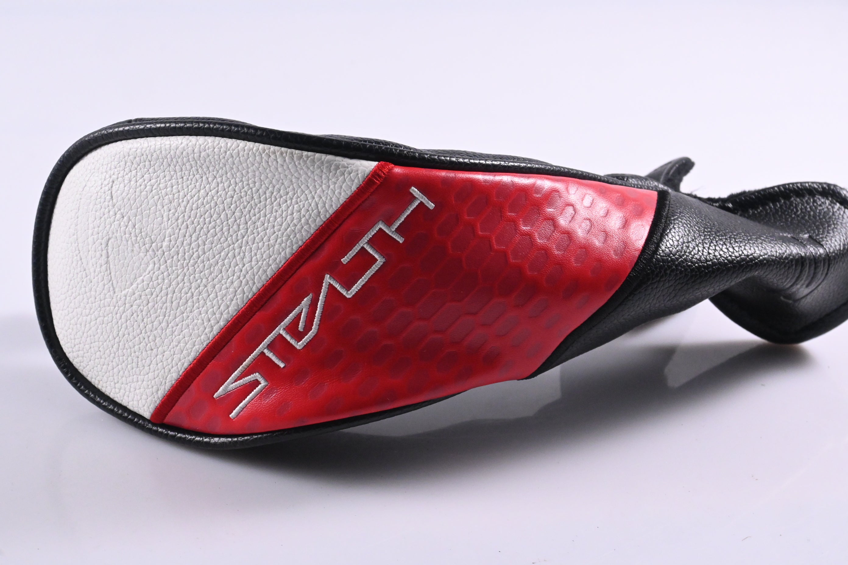 Taylormade Stealth 2 Plus #3 Hybrid / 19.5 Degree / Stiff Flex Kai'li Red 85