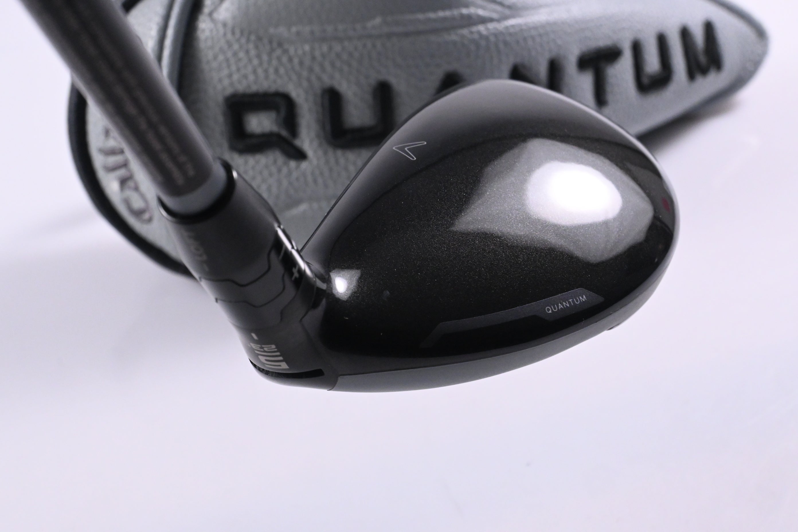 Callaway Quantum Max OS #5 Hybrid / 23 Degree / Regular Flex Denali Frost Silver