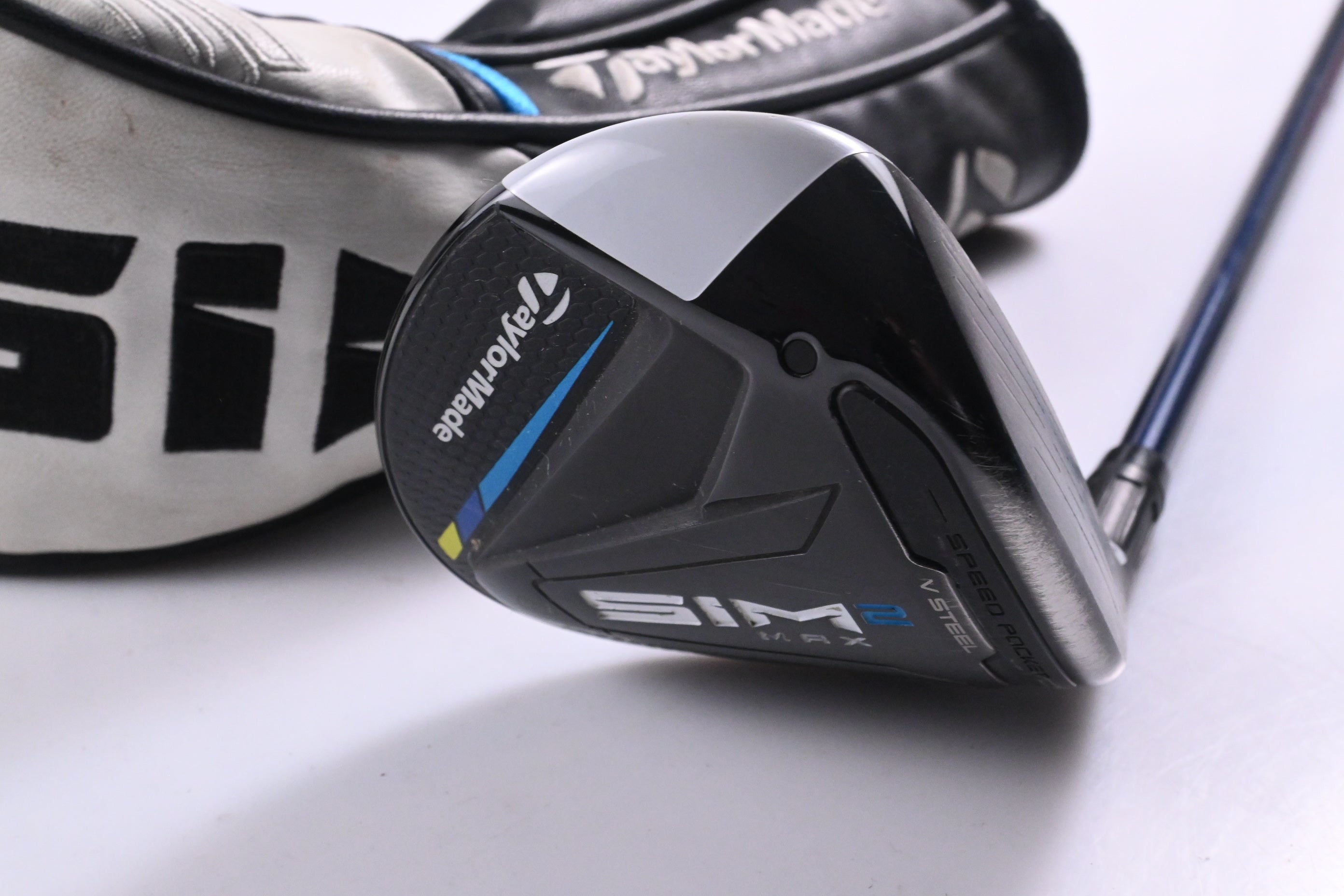 Taylormade SIM2 Max #5 Wood / 18 Degree / Regular Flex Ventus Blue 5 Shaft