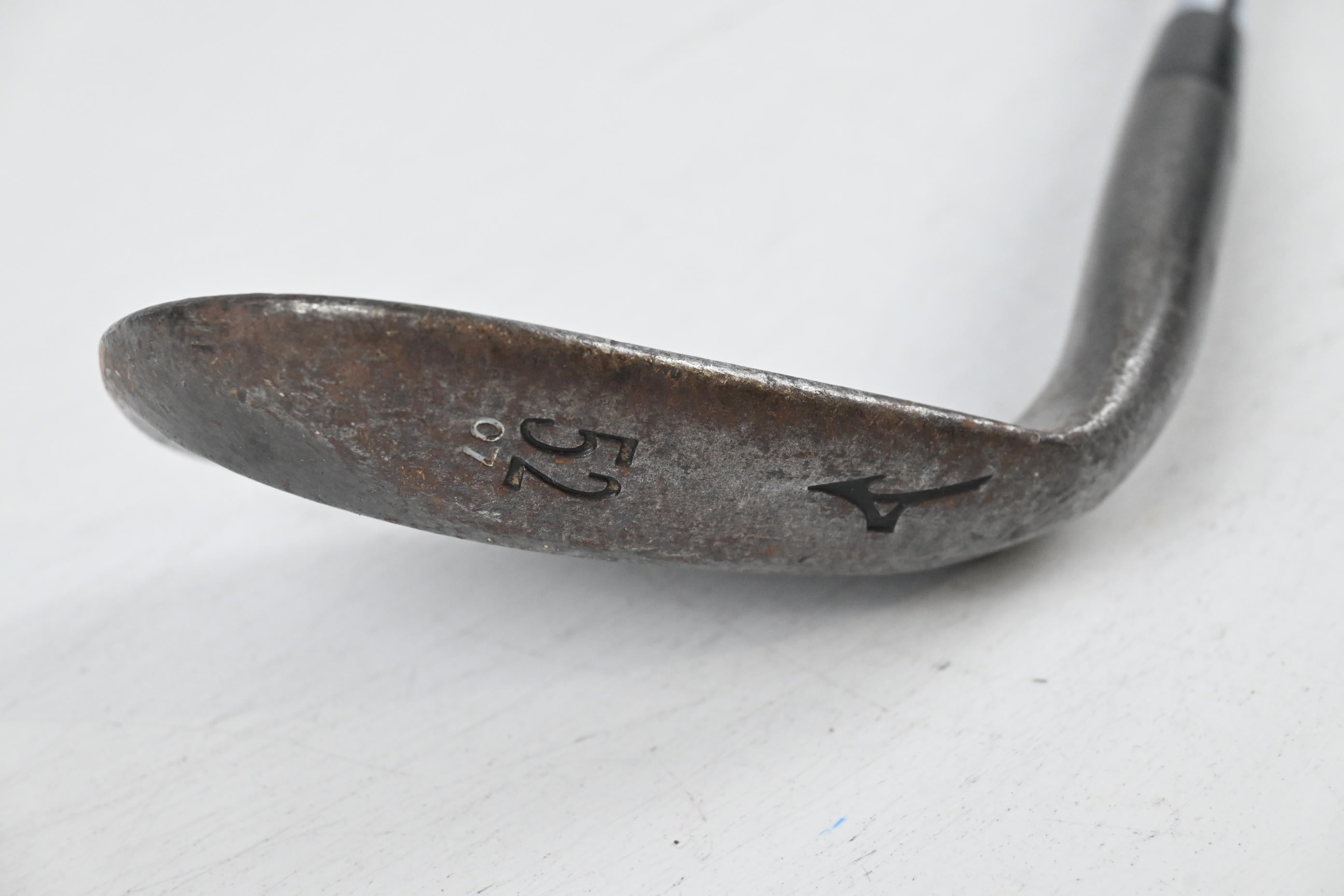 Mizuno MP T-10 Gap Wedge / 52 Degree / Wedge Flex Dynamic Gold Shaft