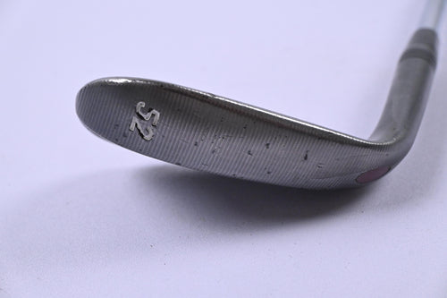 Taylormade Milled Grind Black Gap Wedge / 52 Degree / X-Flex Dynamic Gold X100