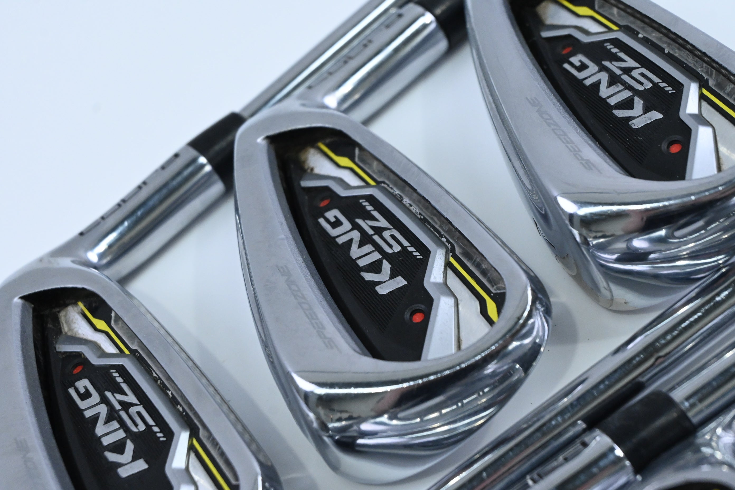 Cobra King Speedzone Irons / 5-PW+GW / Stiff Flex KBS Tour 90 Shafts
