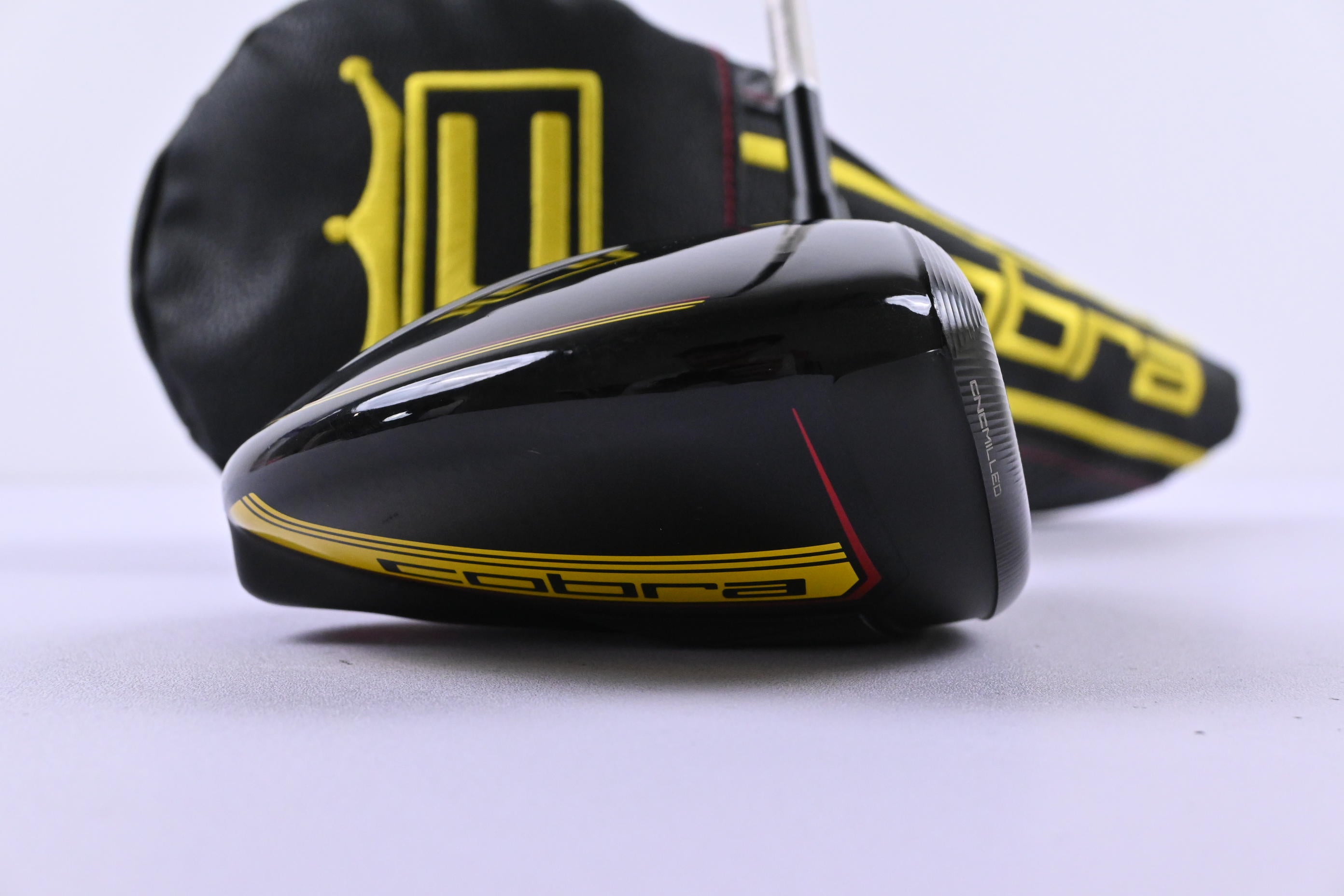 Cobra King Speedzone Driver / 10.5 Degree / Regular Flex UST Helium Black 5
