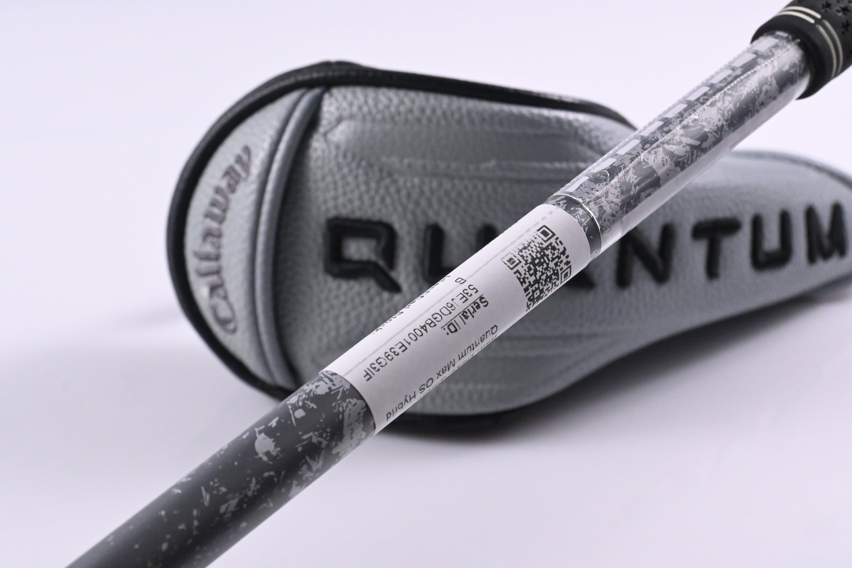 Callaway Quantum Max OS #5 Hybrid / 23 Degree / Regular Flex Denali Frost Silver