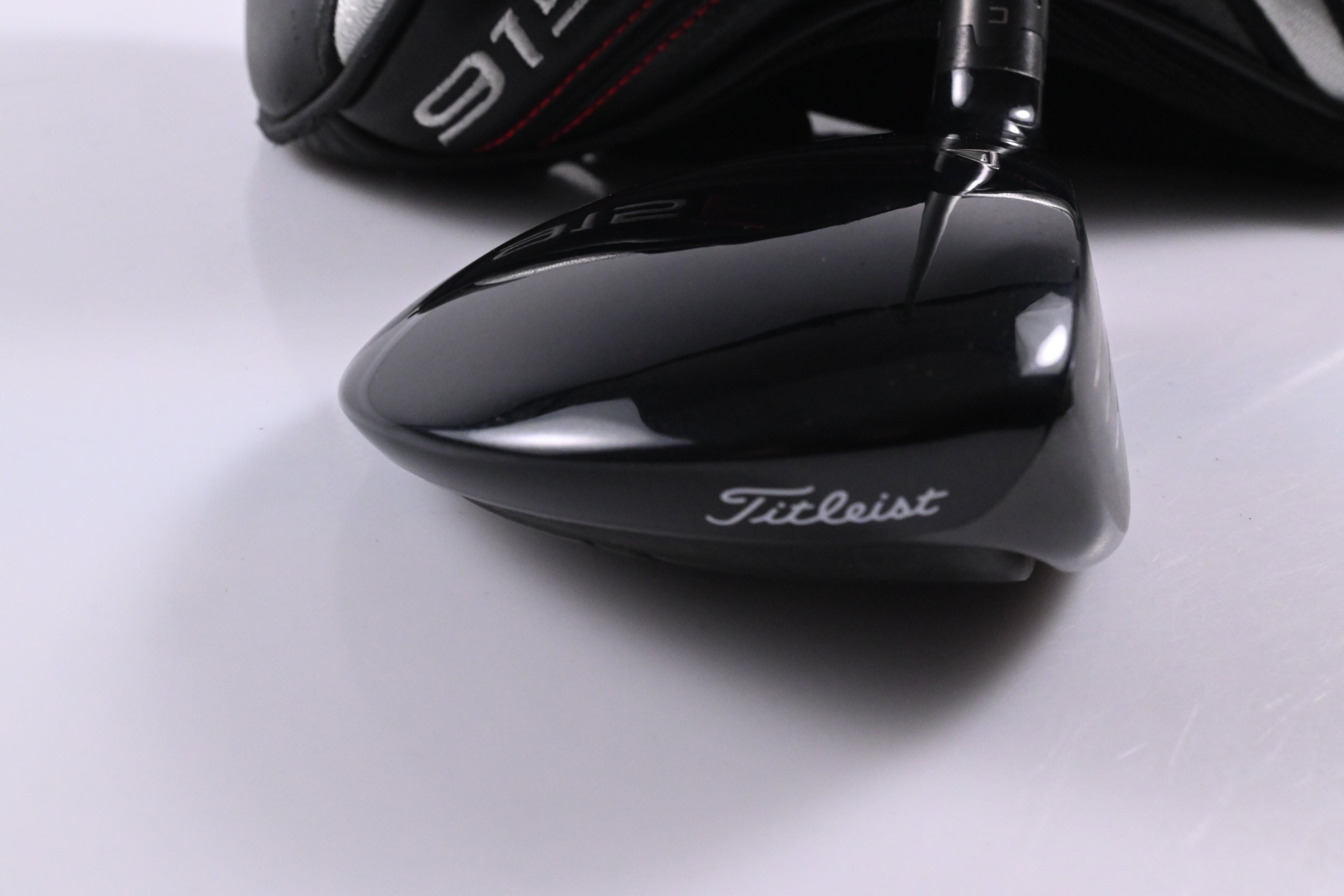 Titleist 915 F #3 Wood / 16.5 Degree / Regular Flex Diamana M+ 60 Shaft