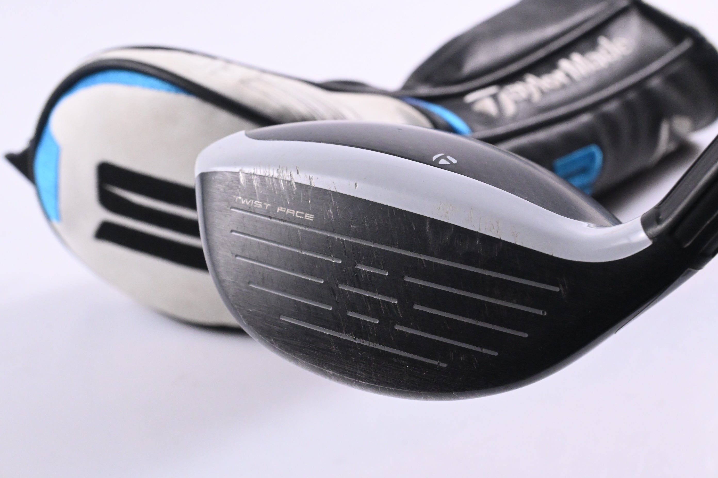 Taylormade SIM2 Max #5 Wood / 18 Degree / Regular Flex Ventus Blue 5 Shaft
