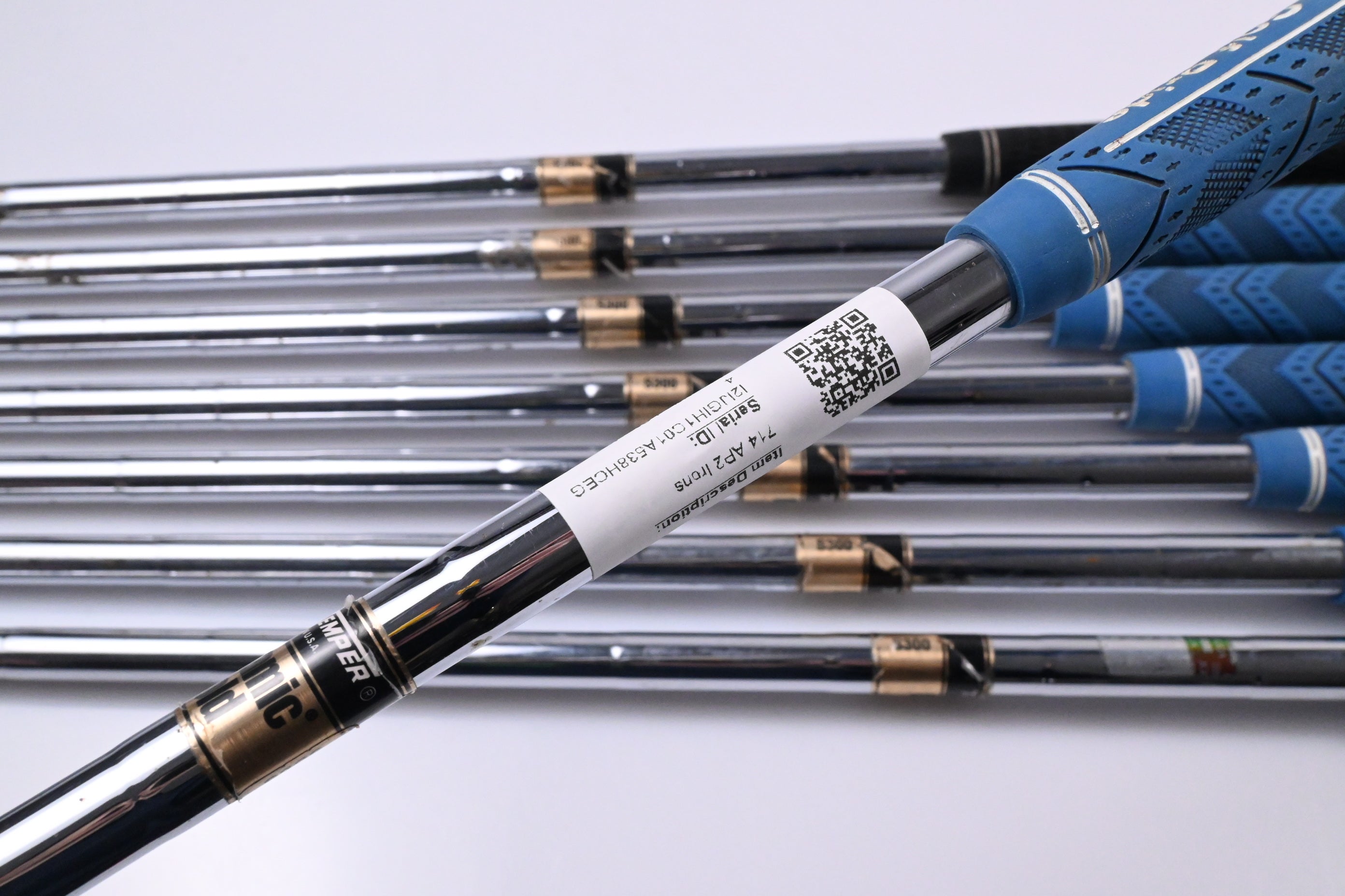 Titleist 714 AP2 Irons / 3-PW / Stiff Flex Dynamic Gold S300 Shafts