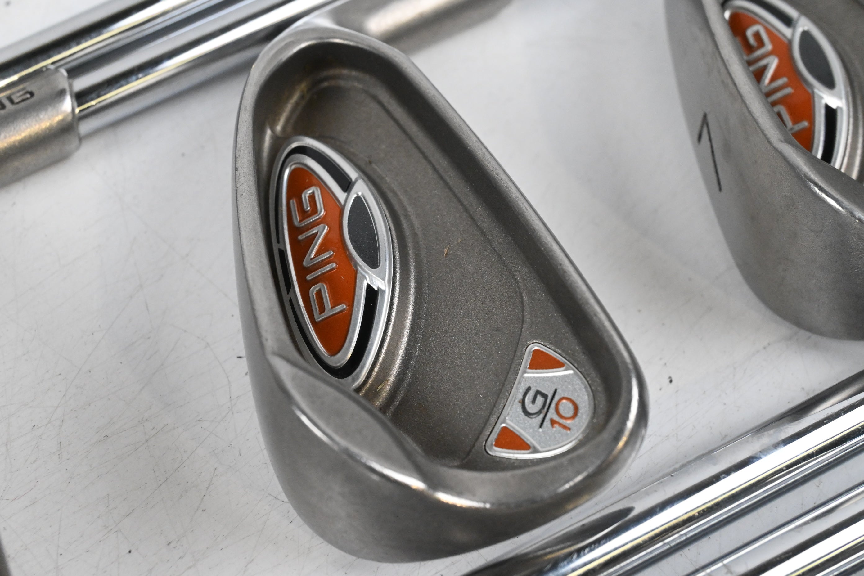Ping G10 Irons / 4-PW+SW / White Dot / Regular Flex Ping AWT Shafts