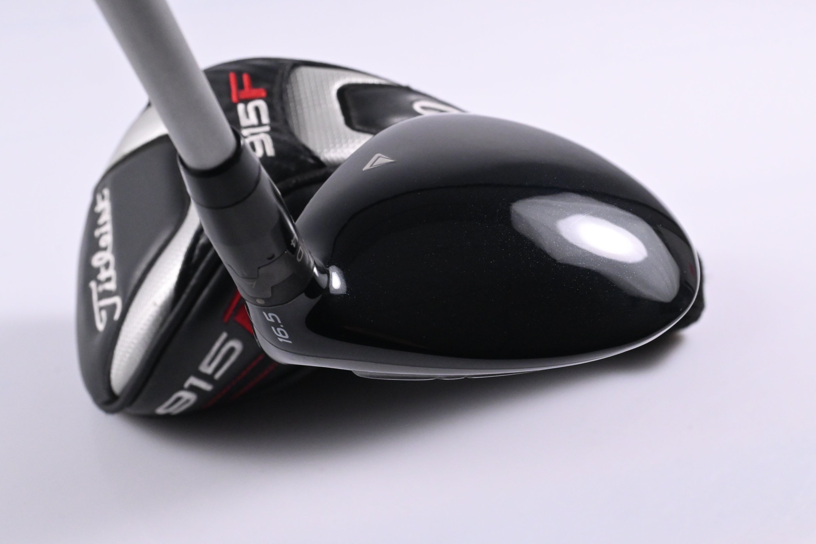Titleist 915 F #3 Wood / 16.5 Degree / Regular Flex Diamana M+ 60 Shaft
