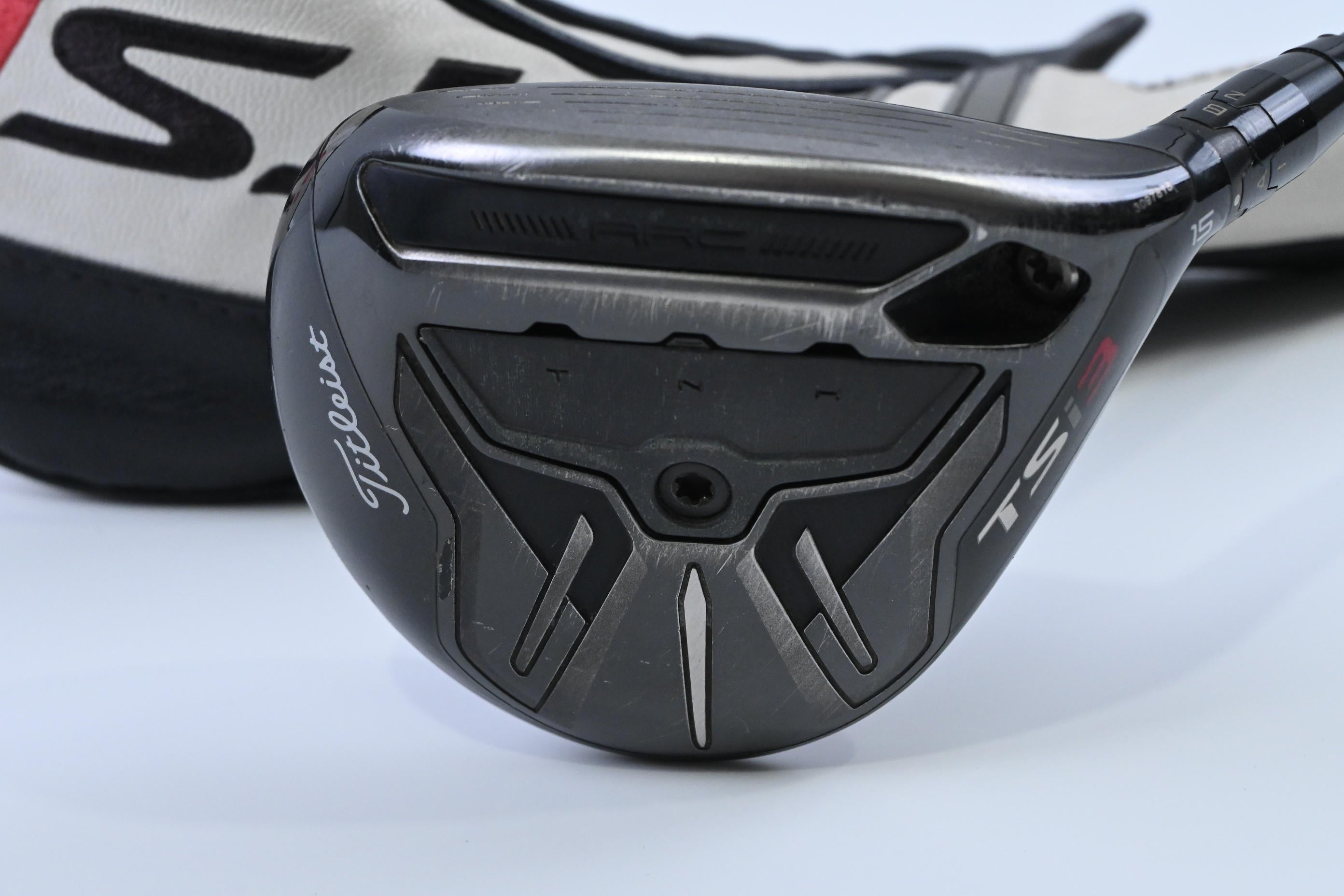 Titleist TSi3 #3 Wood / 15 Degree / Stiff Flex HZRDUS Smoke Red RDX 75 Shaft