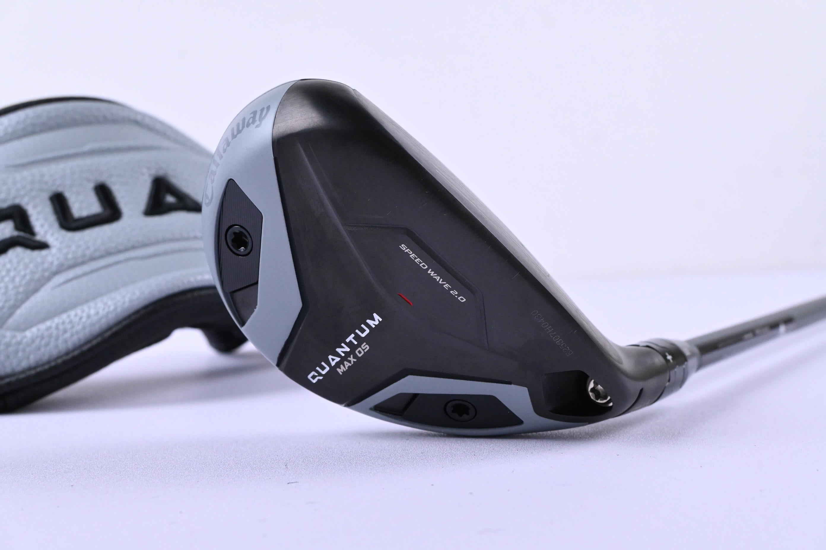 Callaway Quantum Max OS #4 Hybrid / 20 Degree / Stiff Flex Denali Frost Silver