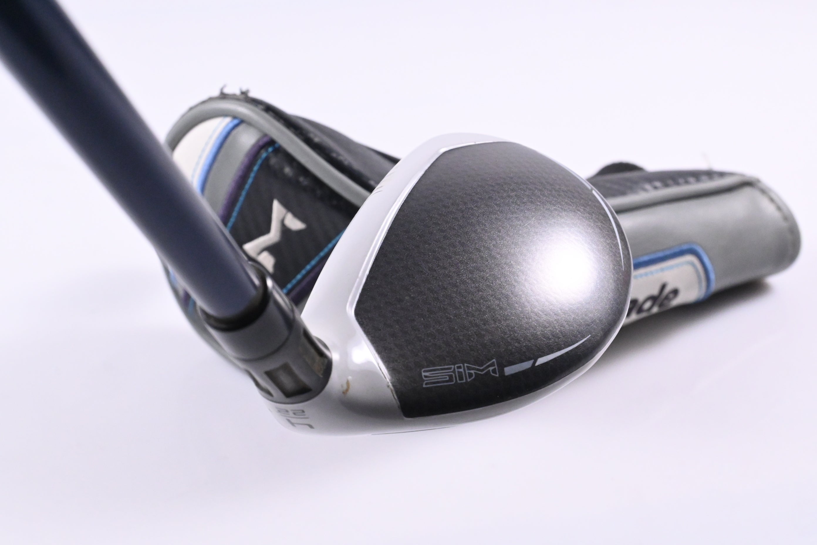 Taylormade SIM Max #4 Hybrid / 22 Degree / Stiff Flex Ventus Blue 7 Shaft