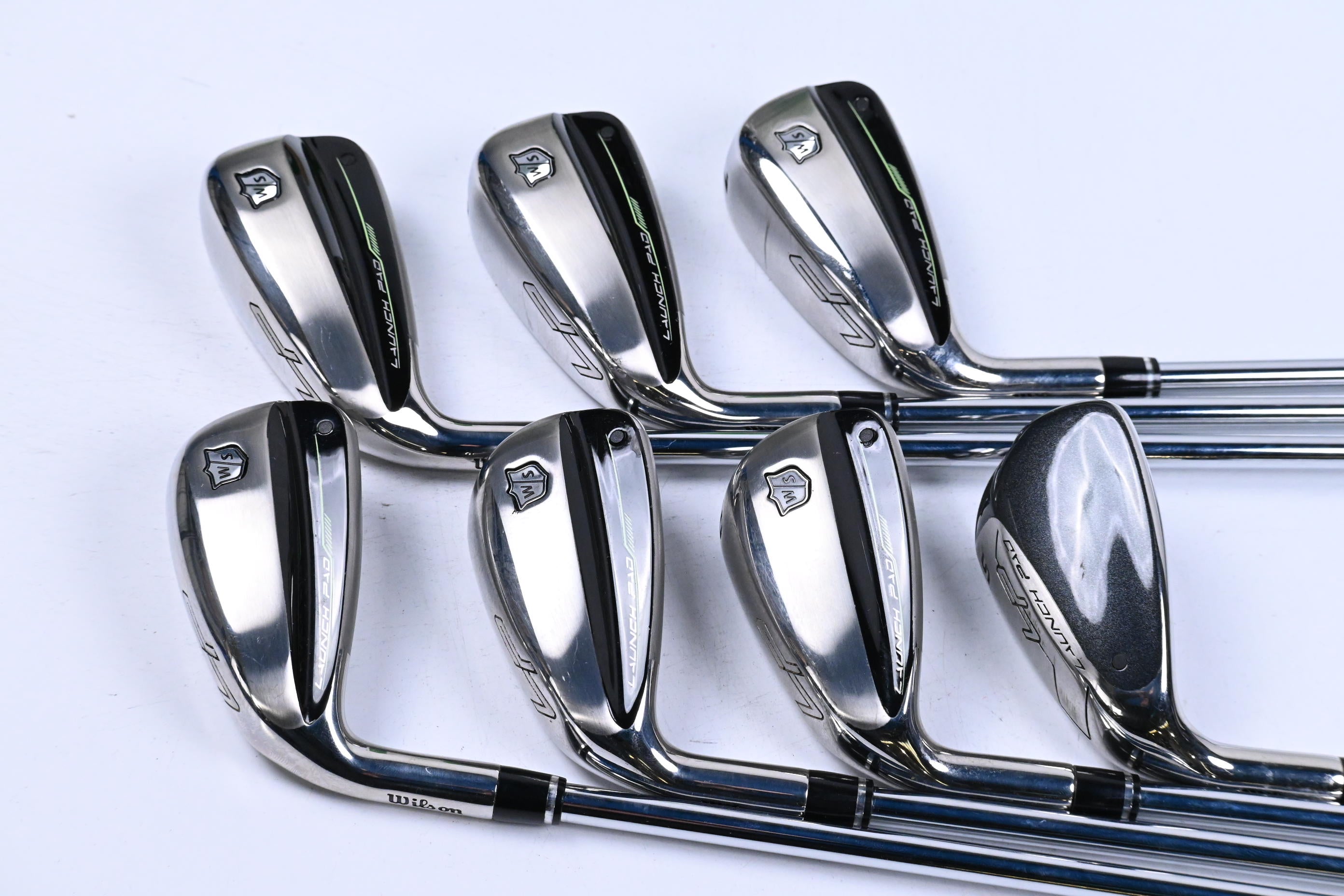 Left Hand Wilson Launch Pad 2022 Irons / 5-PW+SW / Regular Flex KBS Ultralite