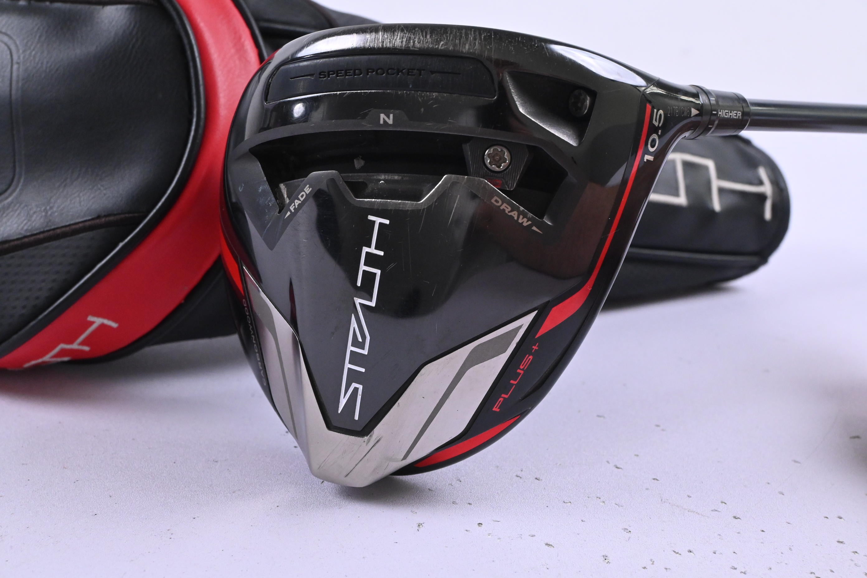 Taylormade Stealth Plus Driver / 10.5 Degree / Regular Flex LIN-Q PowerCore 5