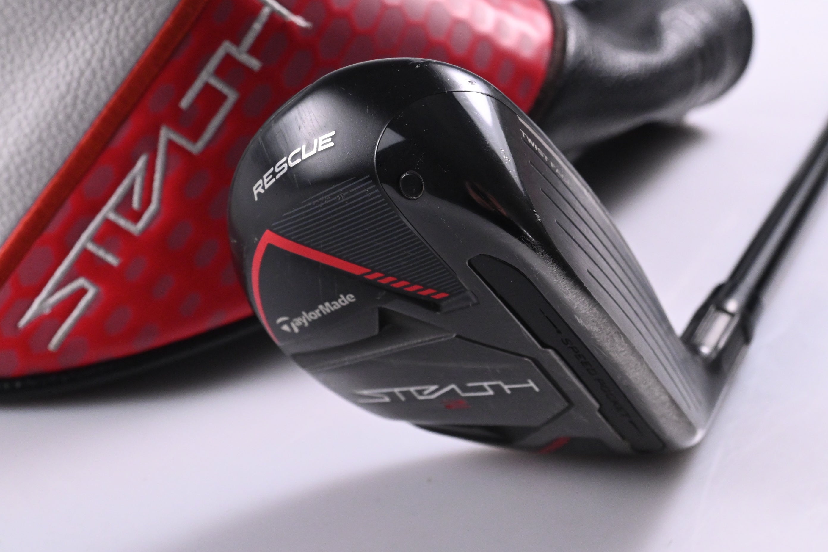 Taylormade Stealth 2 #3 Hybrid / 19 Degree / Regular Flex Ventus TR Red 6 Shaft
