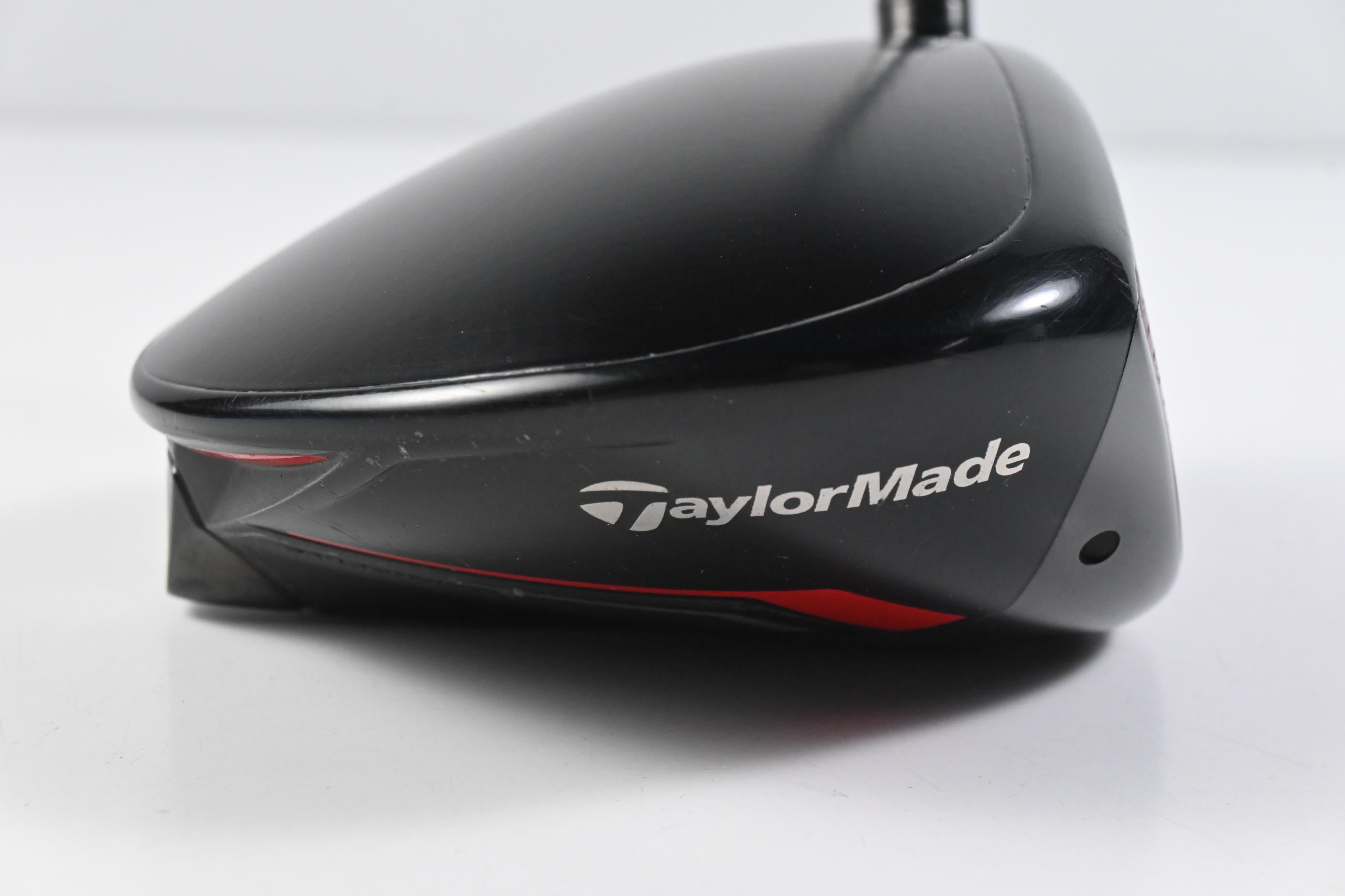 Taylormade Stealth Driver / 10.5 Degree / Regular Flex Fujikura Speeder NX TCS